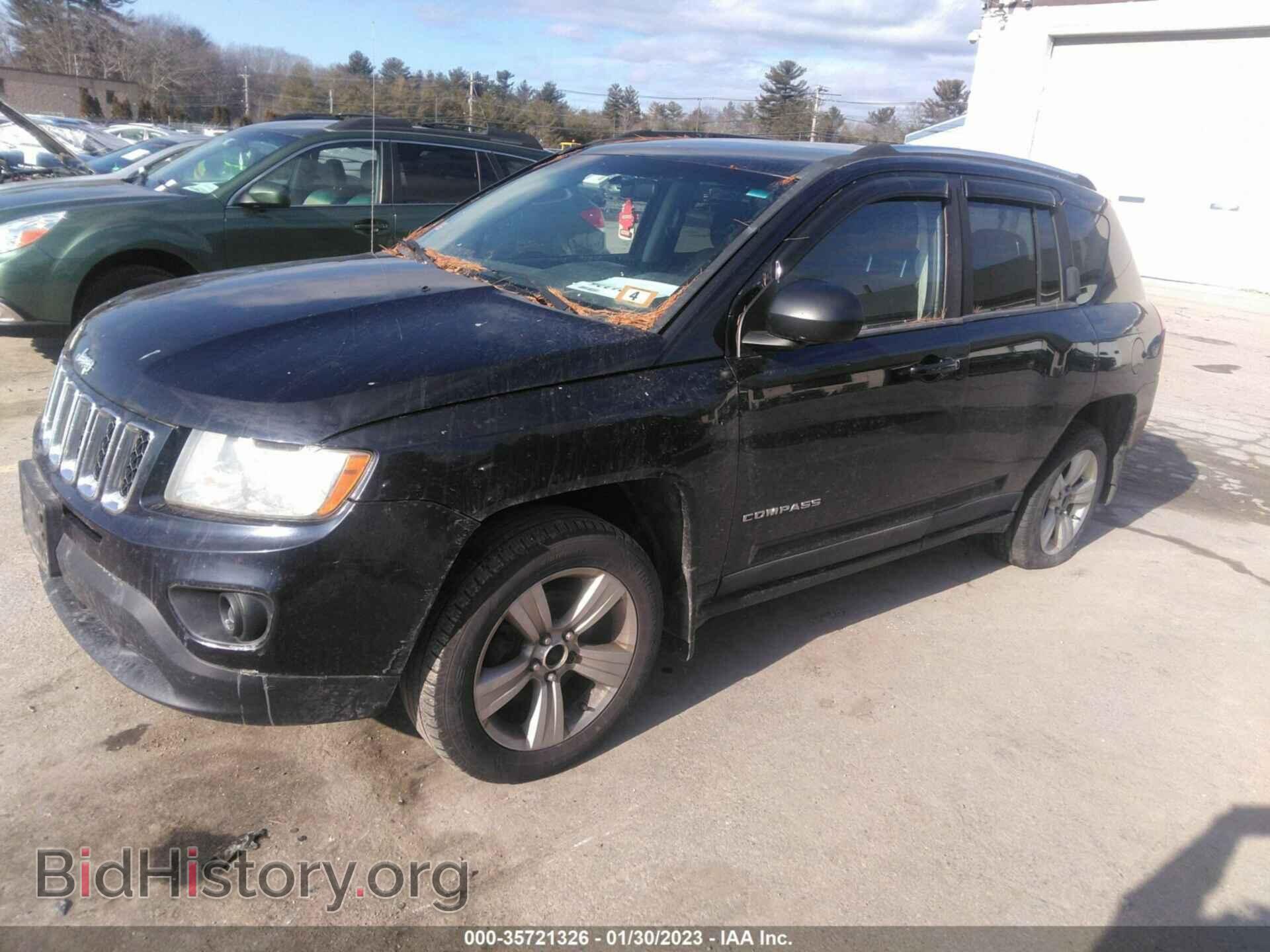 2011 JEEP COMPASS - VIN: 1J4NT1FB5BD224558 - Photo 2