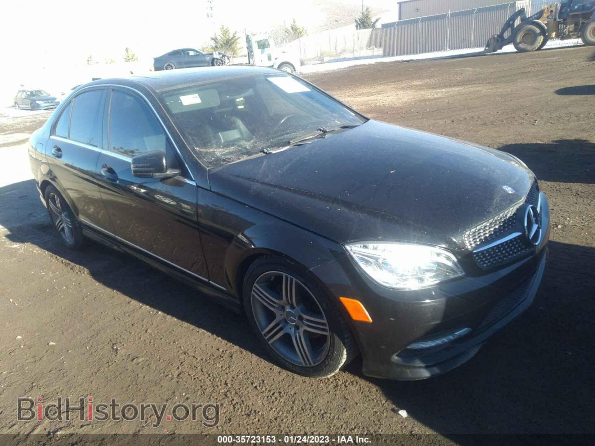 Photo WDDGF8BB4BR182171 - MERCEDES-BENZ C-CLASS 2011