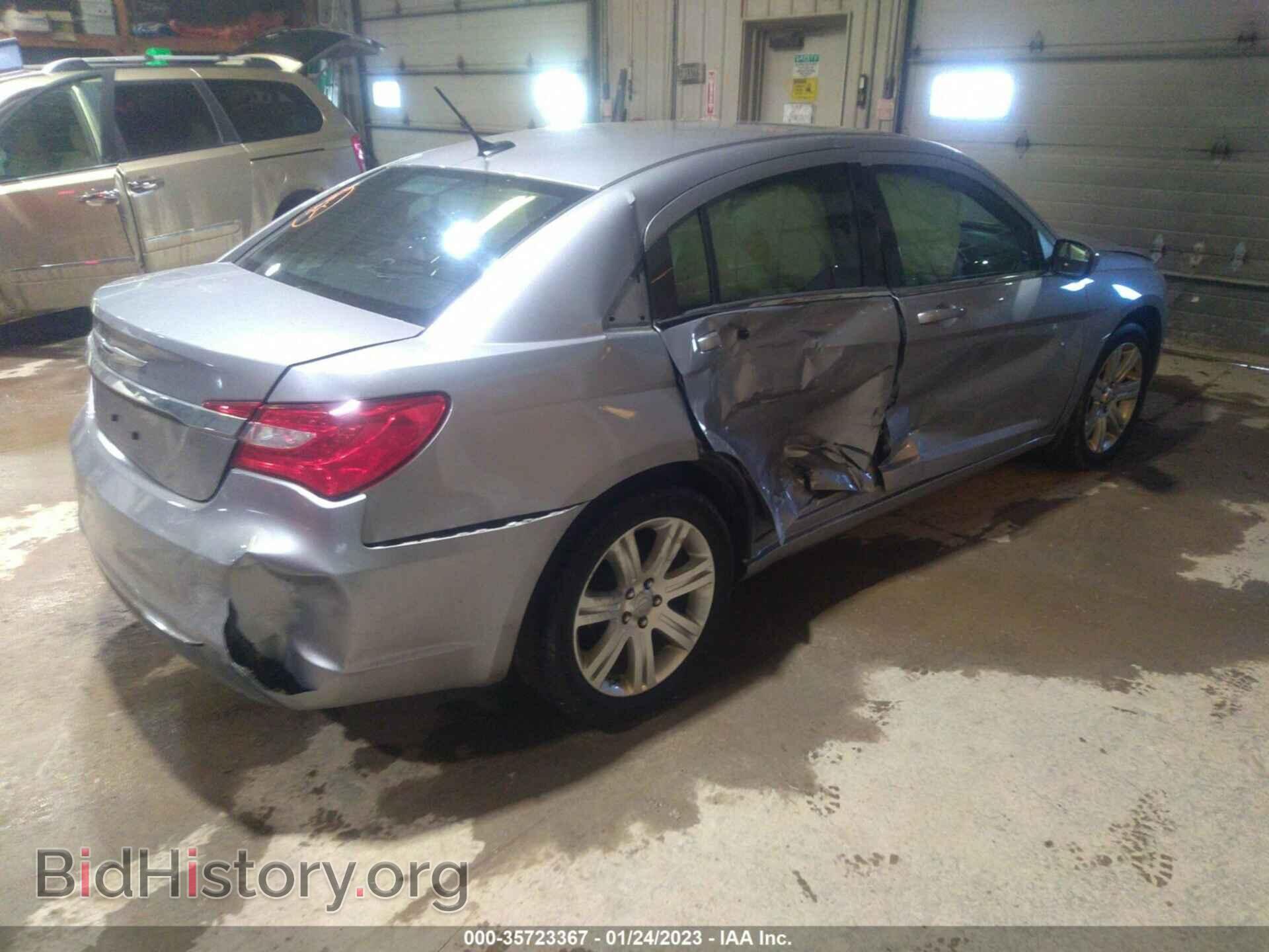 2013 CHRYSLER 200 - VIN: 1C3CCBBB9DN724037 - Фото 4
