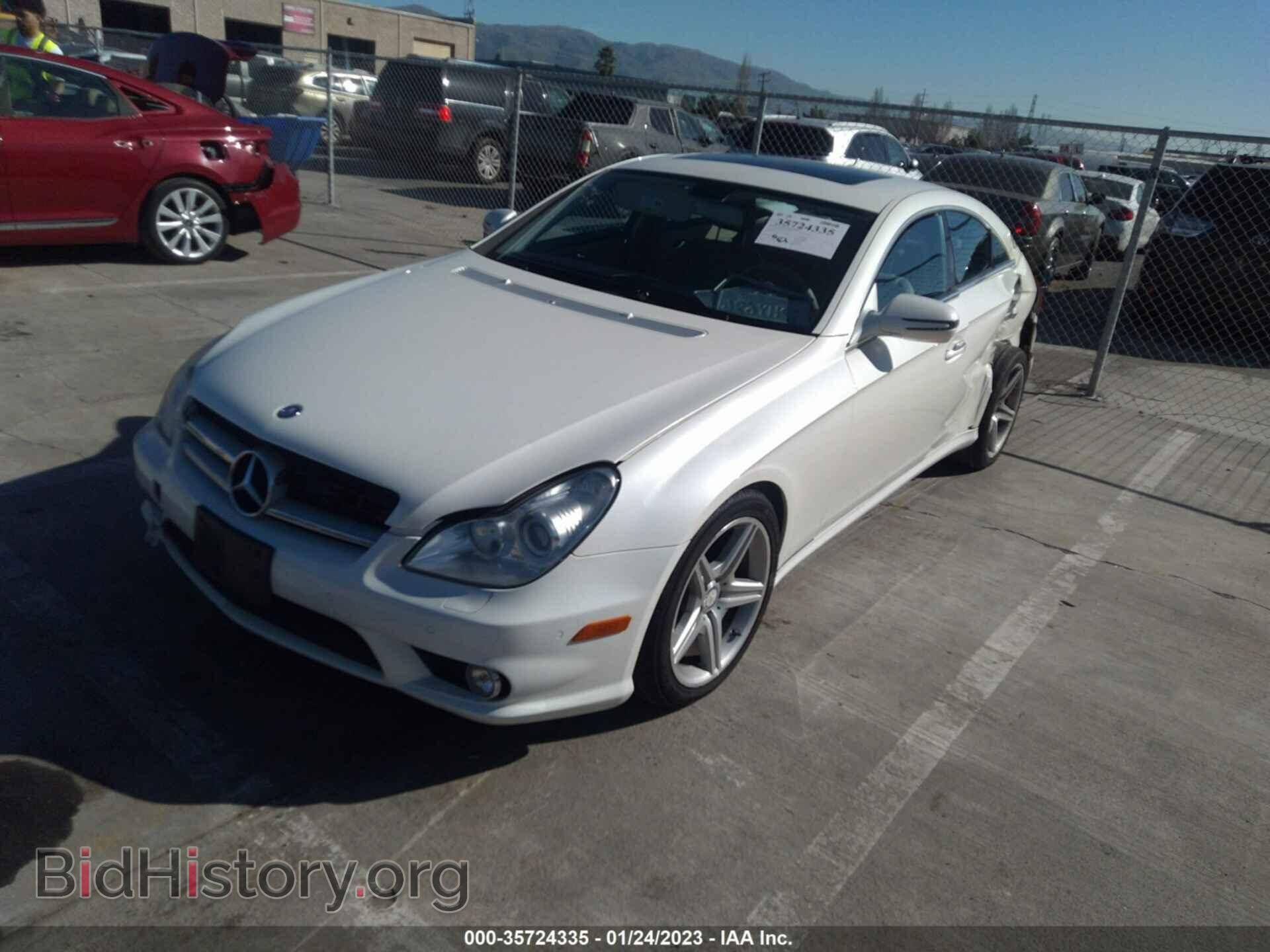 2011 MERCEDES-BENZ CLS-CLASS - VIN: WDDDJ7CB2BA170433 - Фото 2