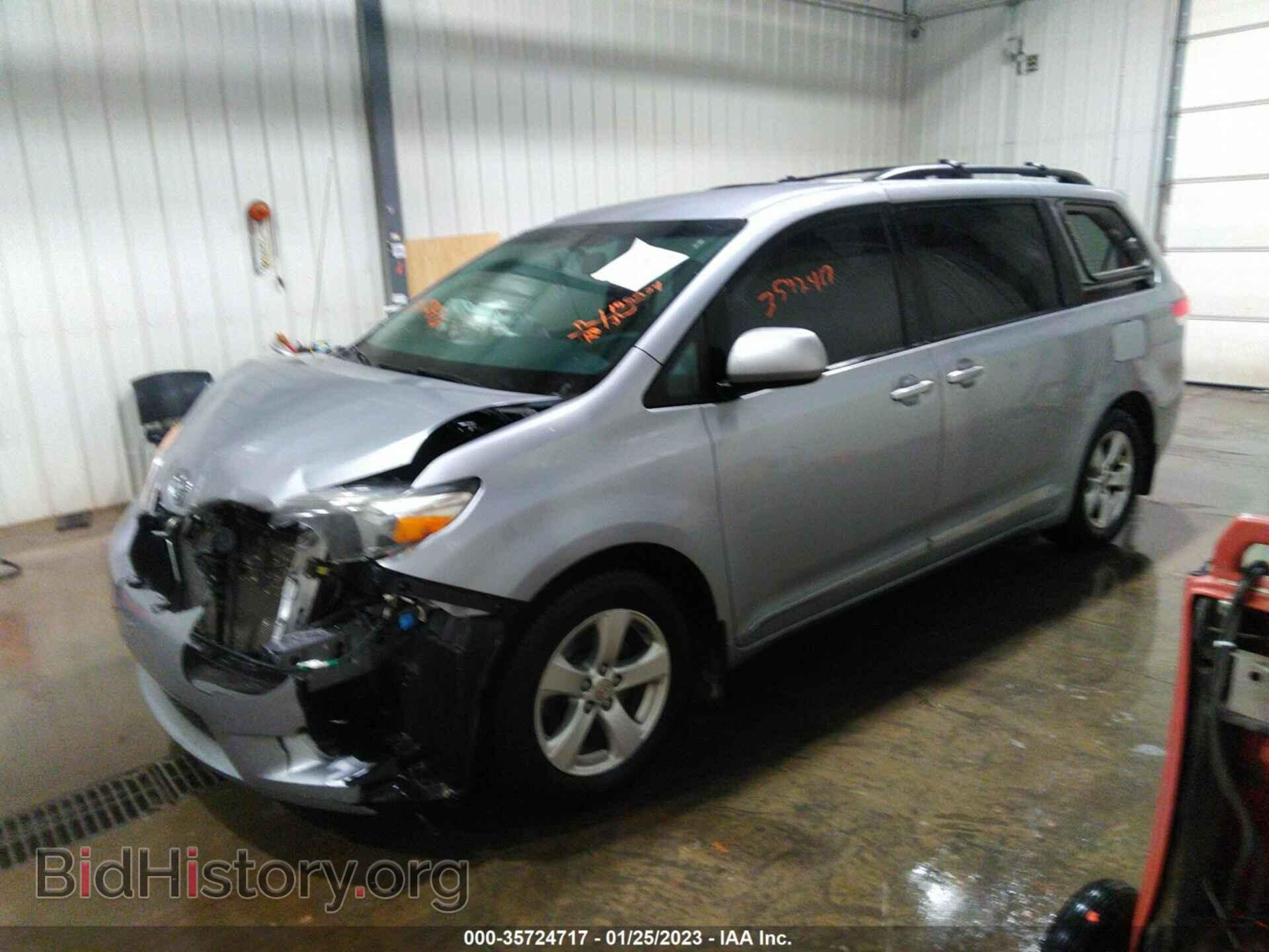 2012 TOYOTA SIENNA - VIN: 5TDKK3DC8CS207312 - Фото 2