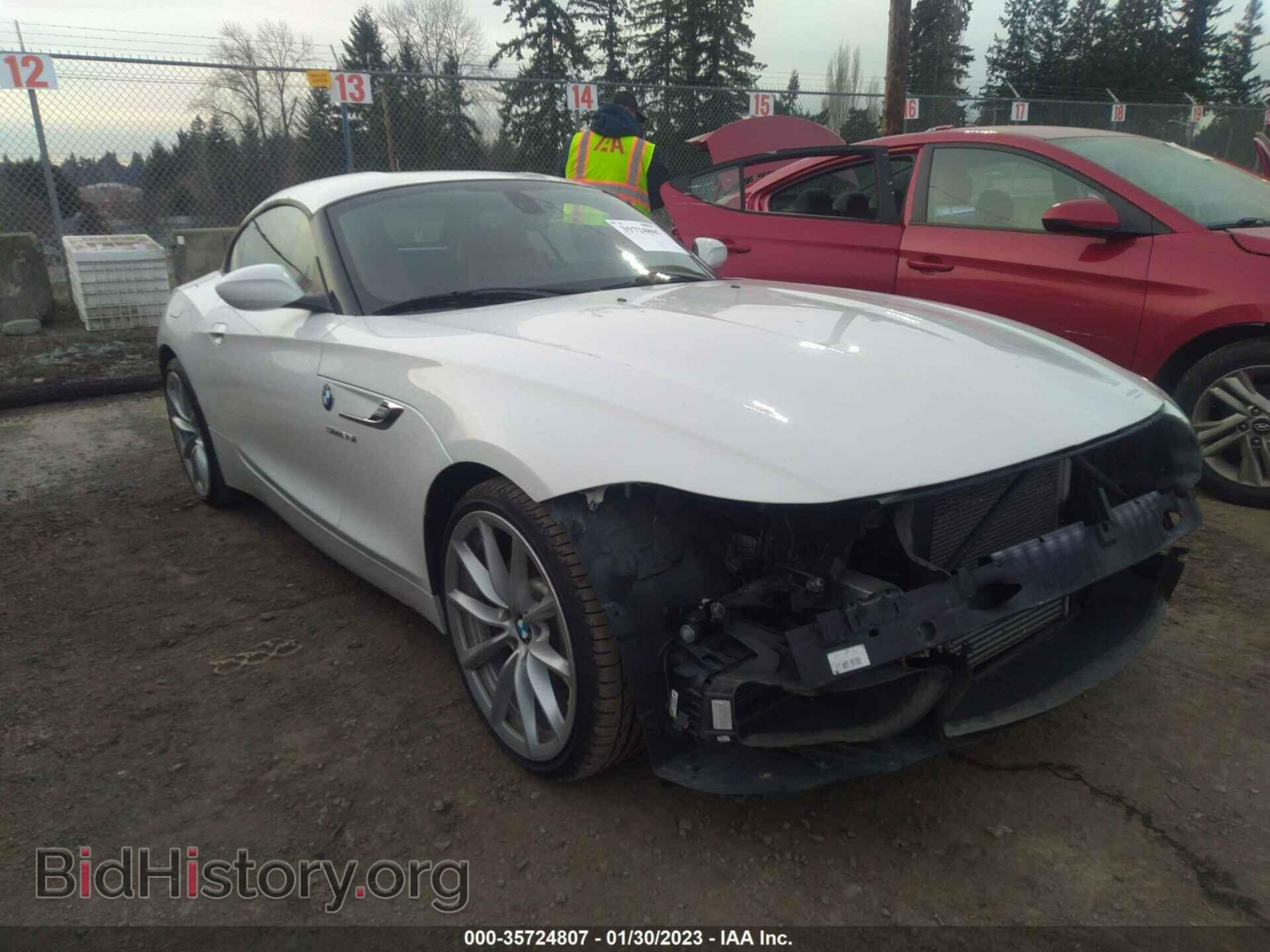 Фотография WBALM7C56EE386352 - BMW Z4 2014