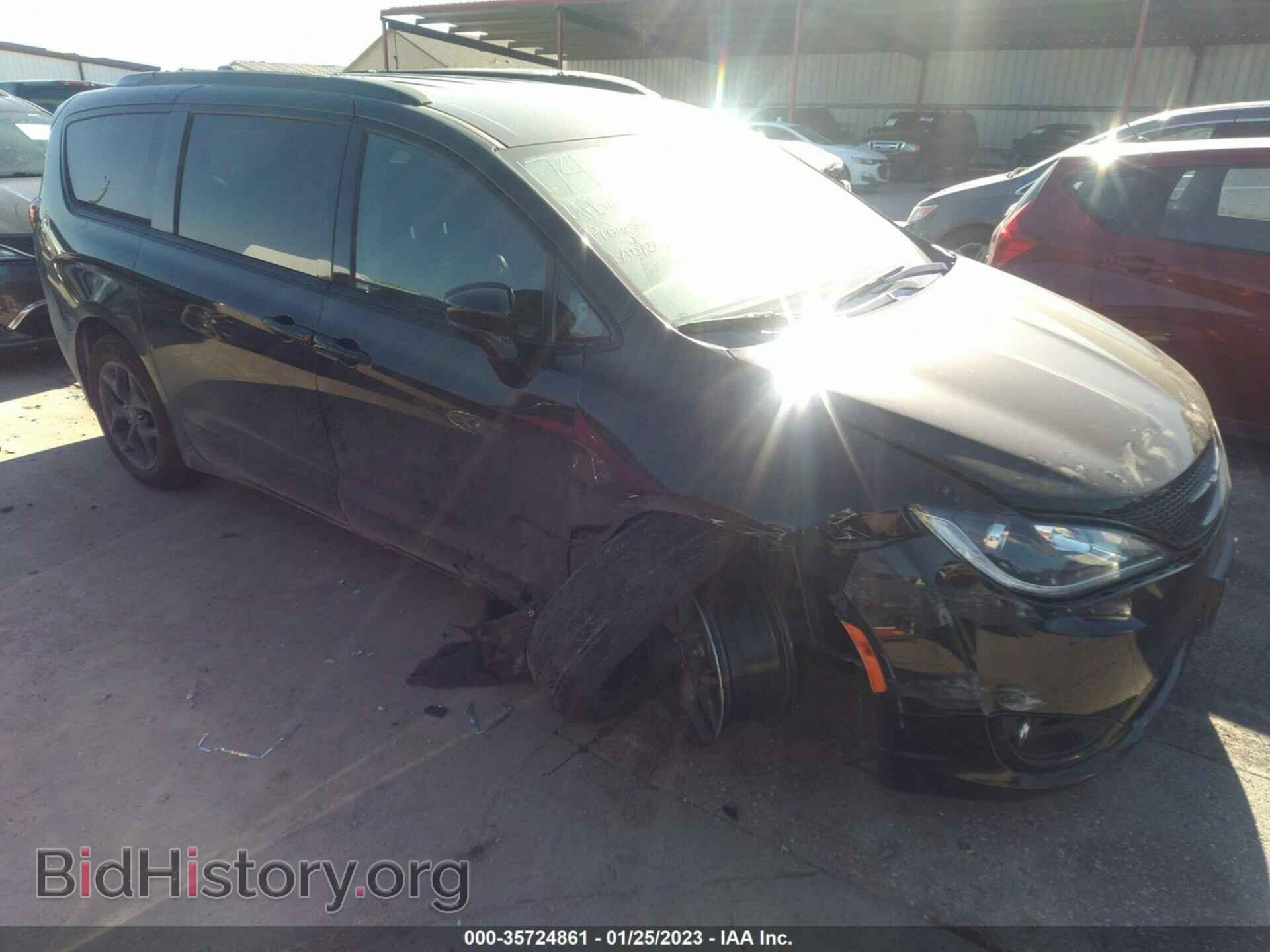 Фотография 2C4RC1FG1LR142876 - CHRYSLER PACIFICA 2020