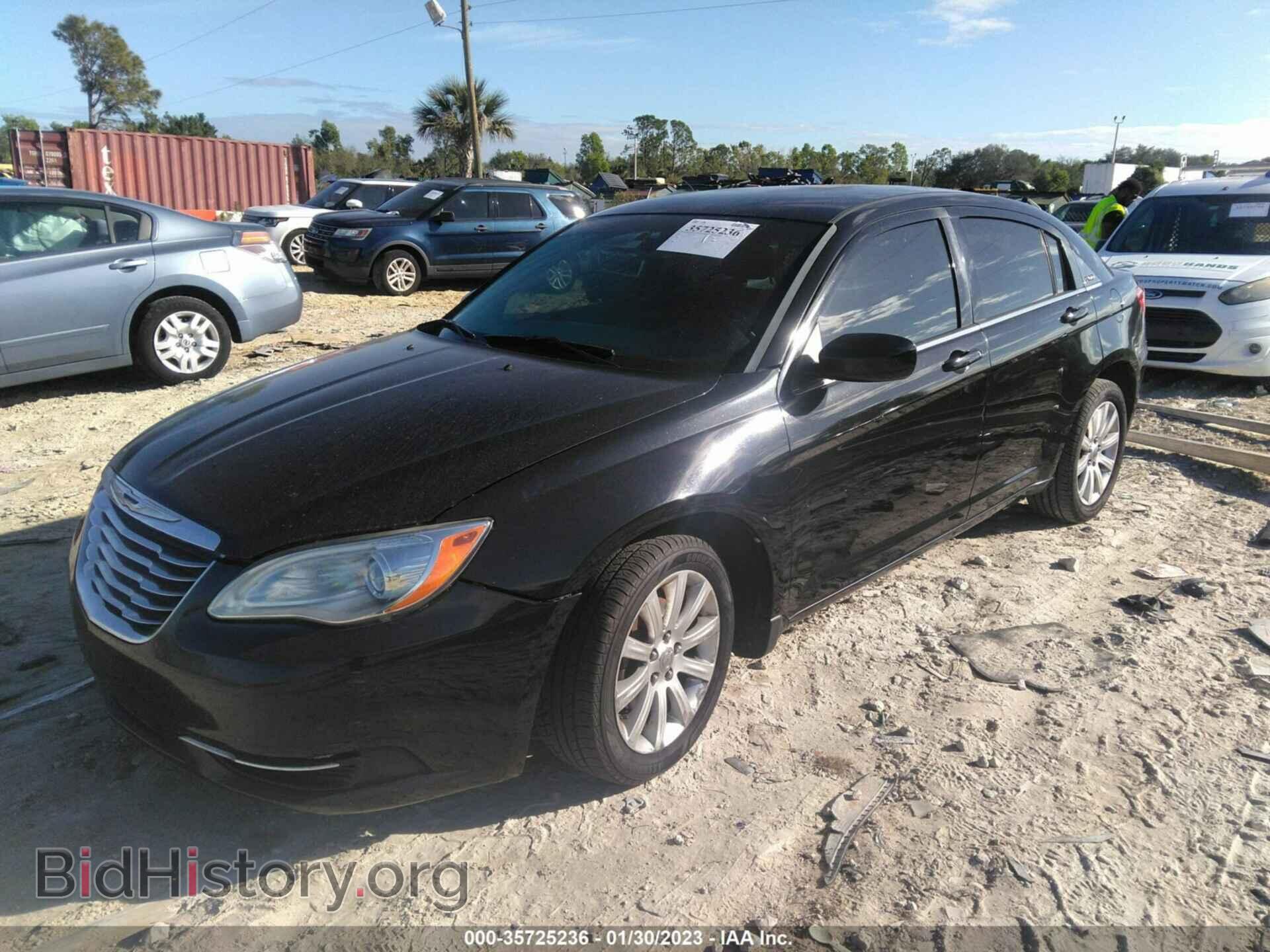 2012 CHRYSLER 200 - VIN: 1C3CCBBB7CN181155 - Фото 2