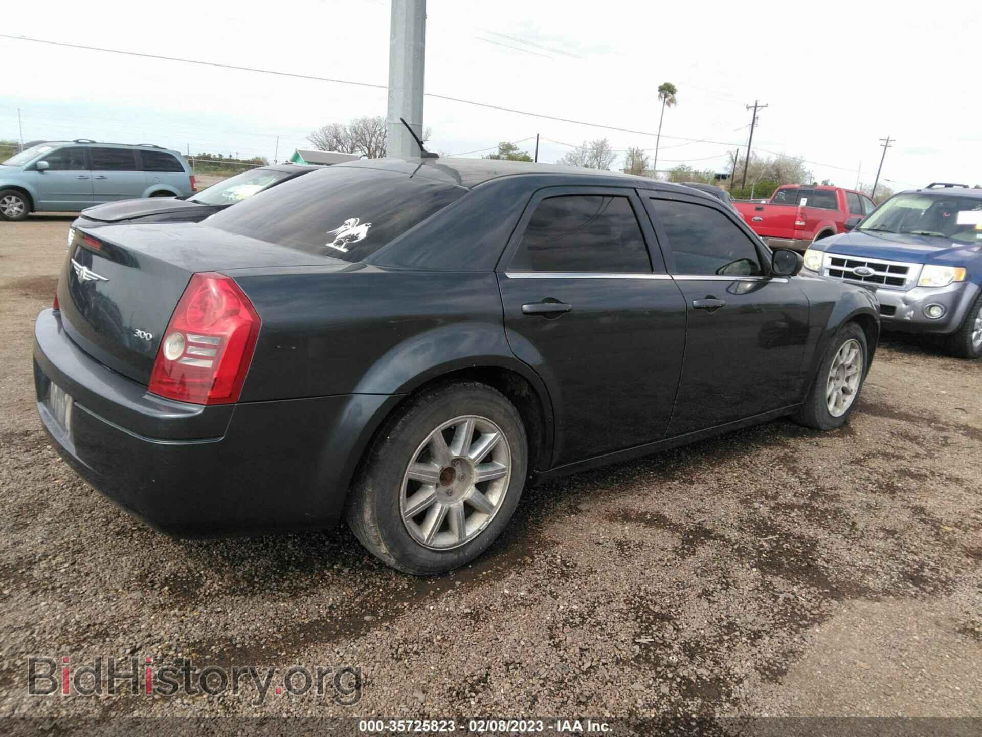 2008 CHRYSLER 300 - VIN: 2C3KA43R38H329035 - Фото 4