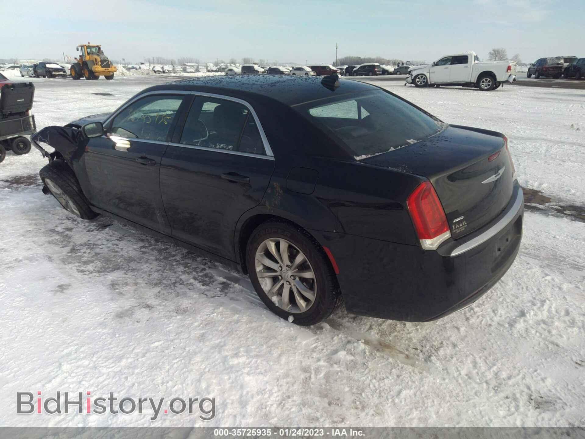 2016 CHRYSLER 300 - VIN: 2C3CCARG8GH208678 - Фото 3