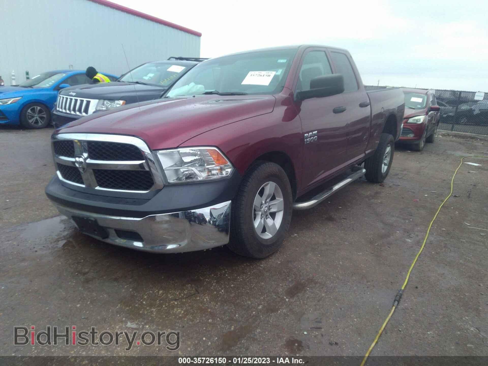 2018 RAM 1500 - VIN: 1C6RR6FG1JS148613 - Фото 2