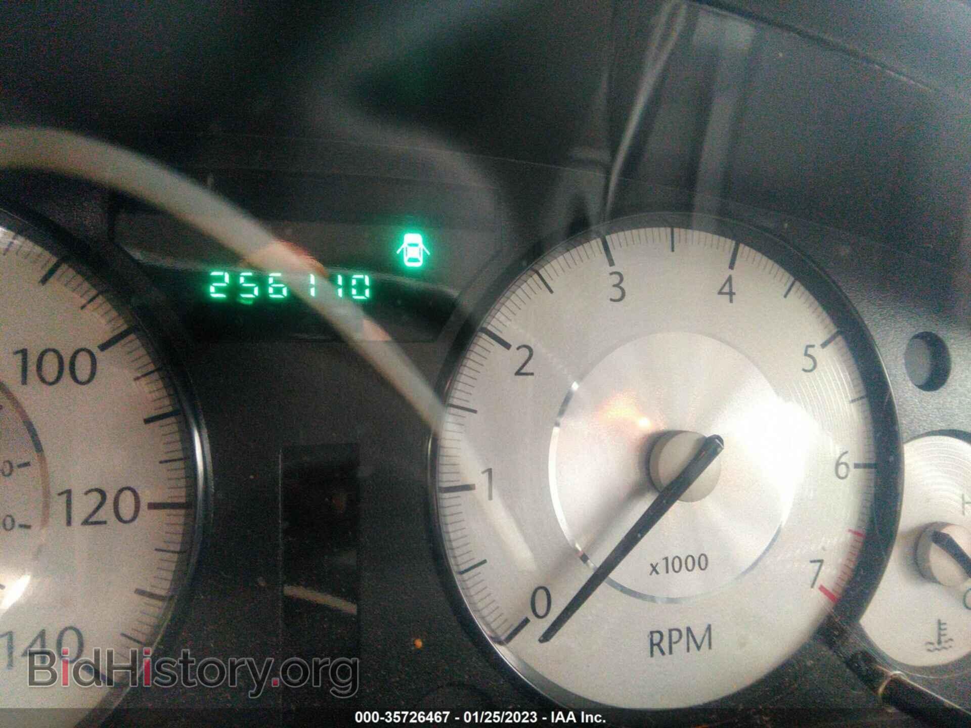 2010 CHRYSLER 300 - VIN: 2C3CA5CV0AH101846 - Фото 7