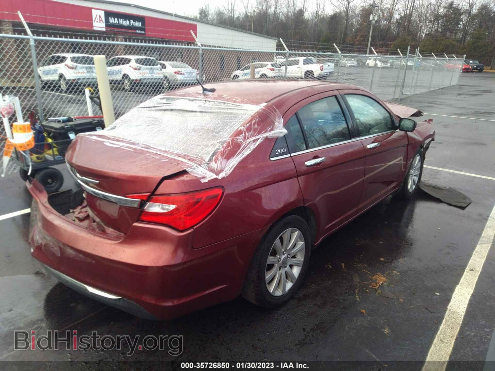 2013 CHRYSLER 200 - VIN: 1C3CCBCG0DN559733 - Фото 4