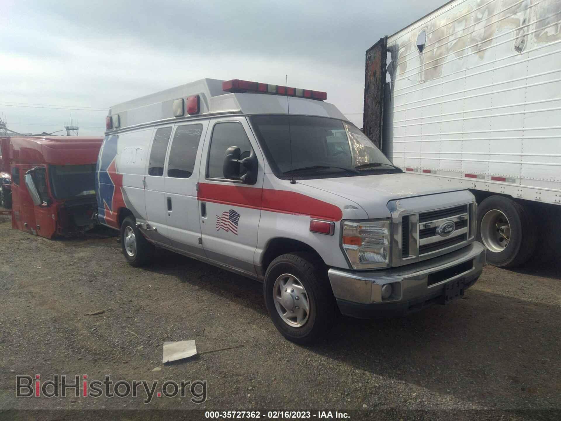 Photo 1FDSS3ES7BDA22261 - FORD ECONOLINE CARGO VAN 2011