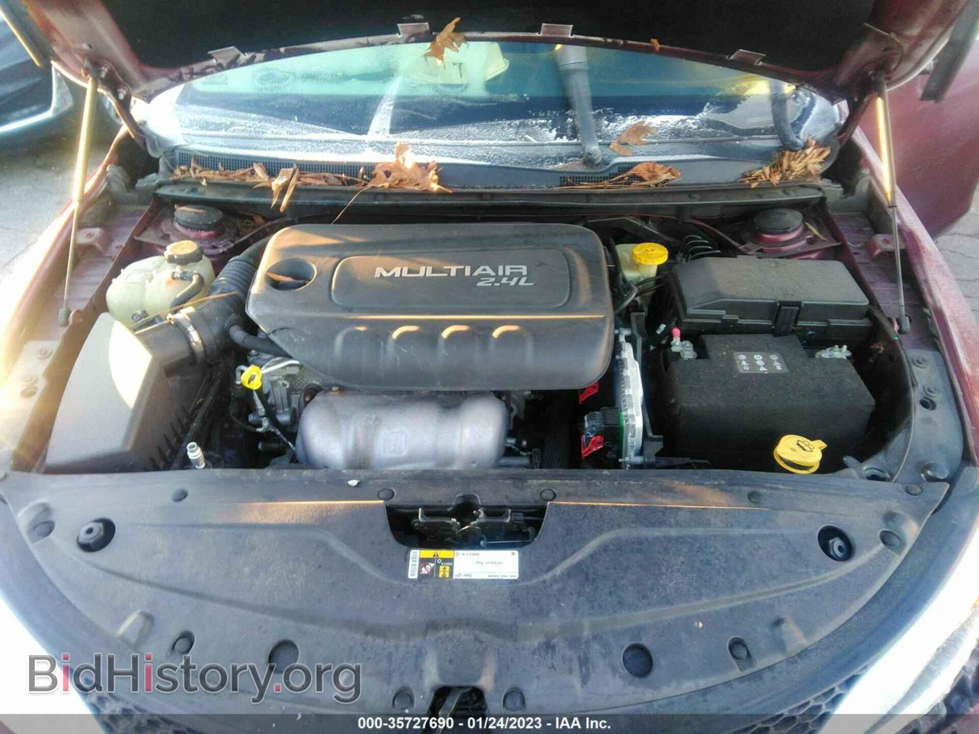 2016 CHRYSLER 200 - VIN: 1C3CCCAB7GN102886 - Фото 10