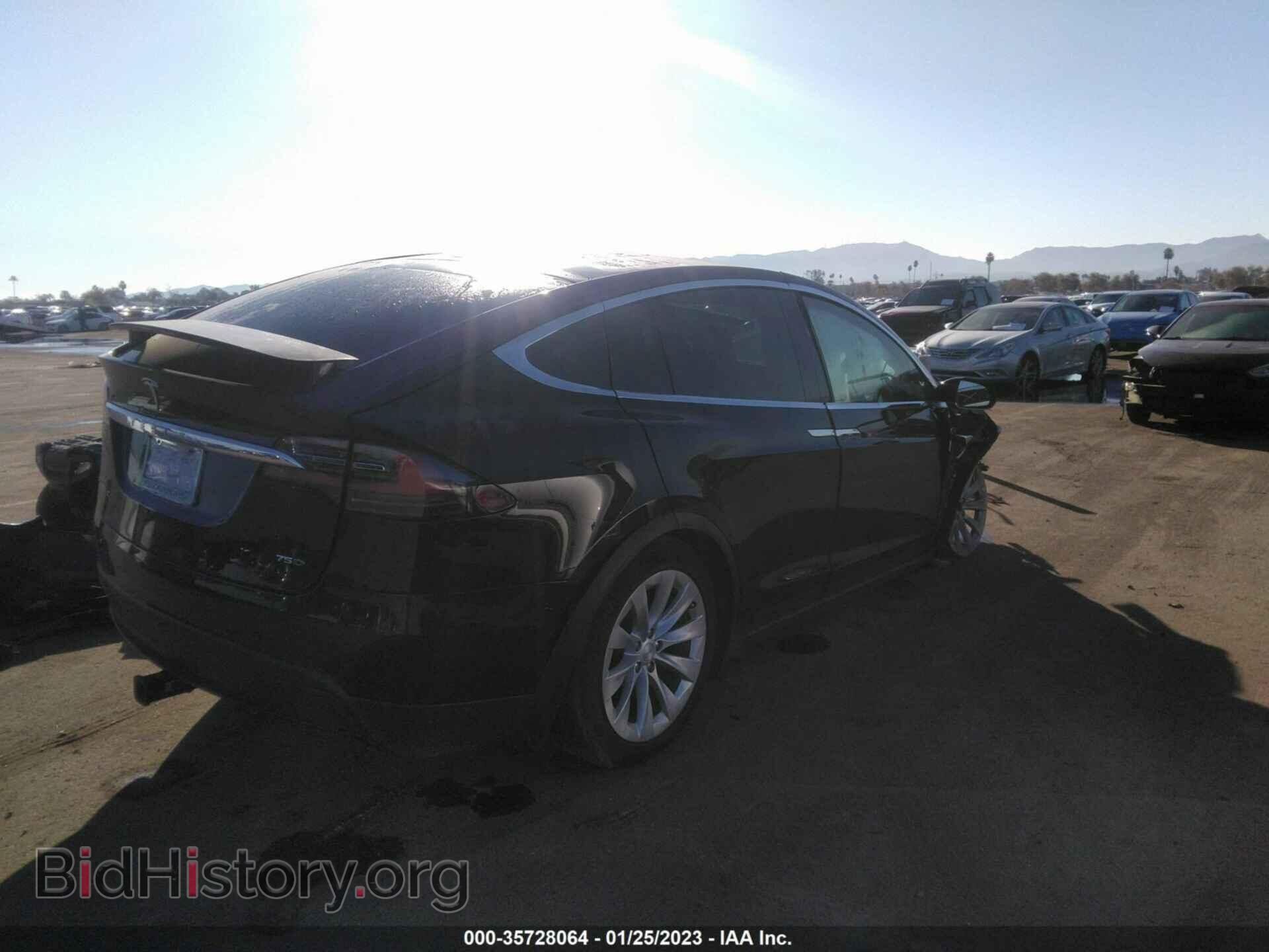 2018 TESLA MODEL X - VIN: 5YJXCDE2XJF100004 - Фото 4