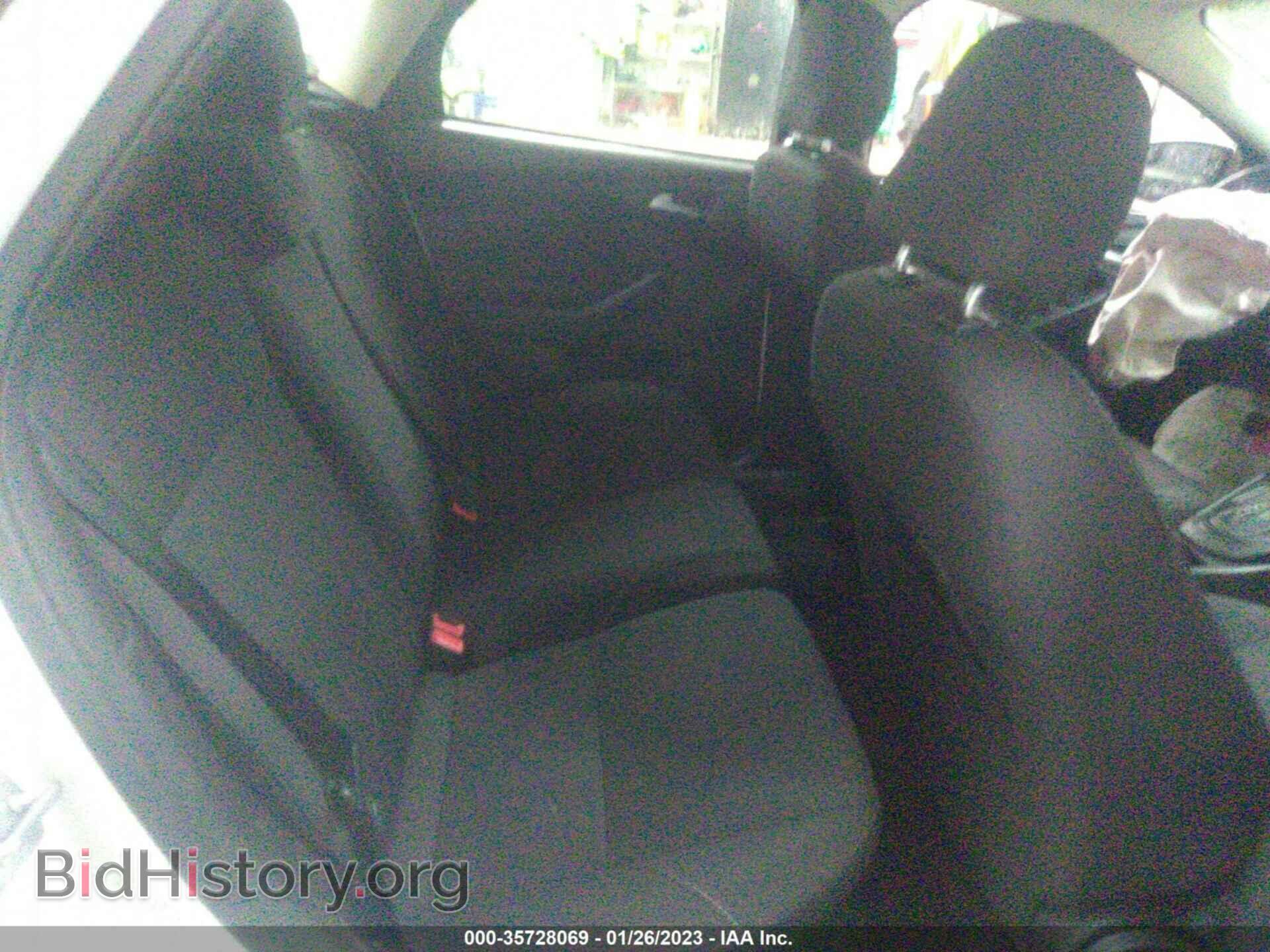 2017 FORD FOCUS - VIN: 1FADP3K23HL215823 - Фото 8