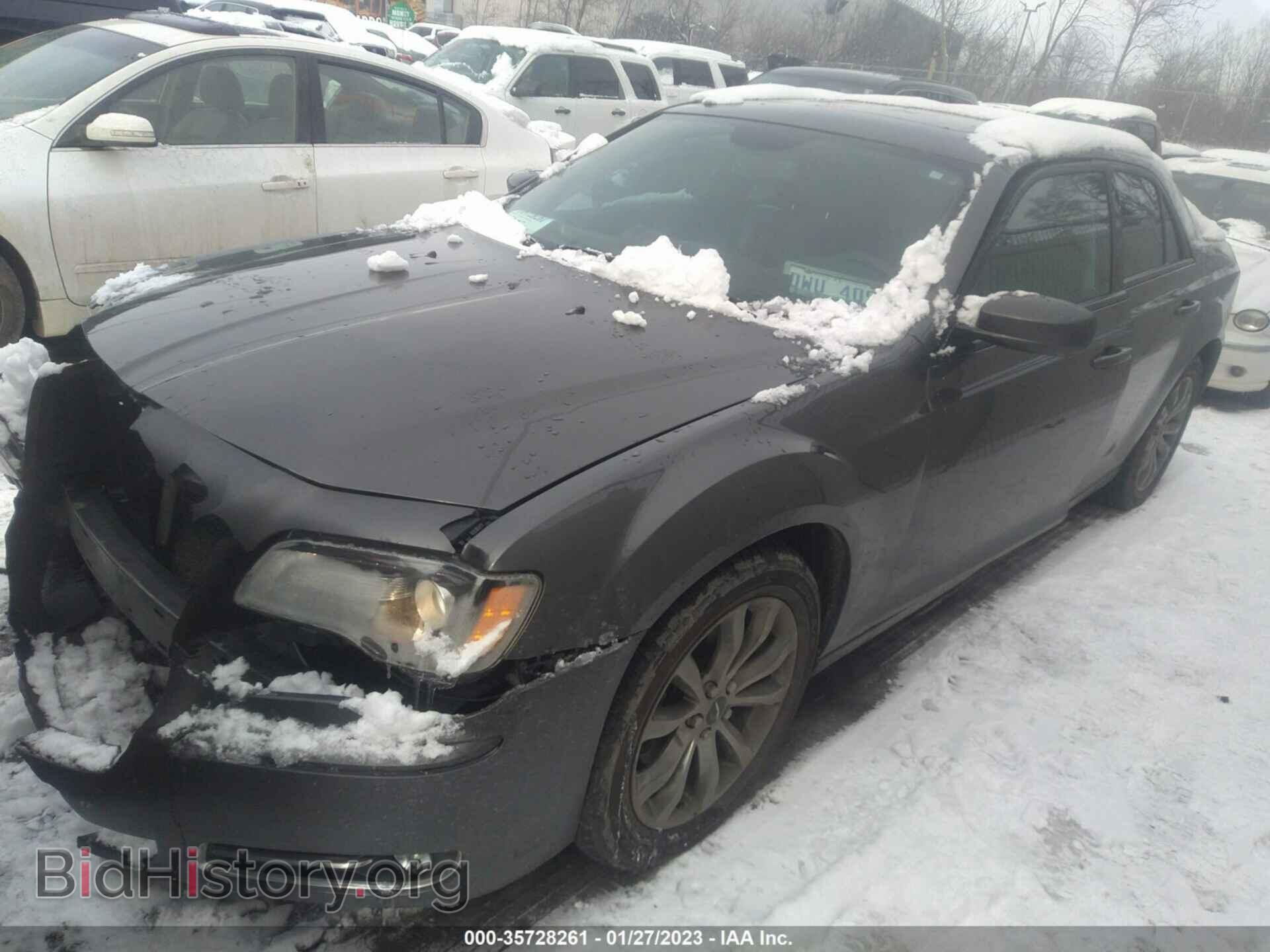 2014 CHRYSLER 300 - VIN: 2C3CCAGG8EH384419 - Фото 2