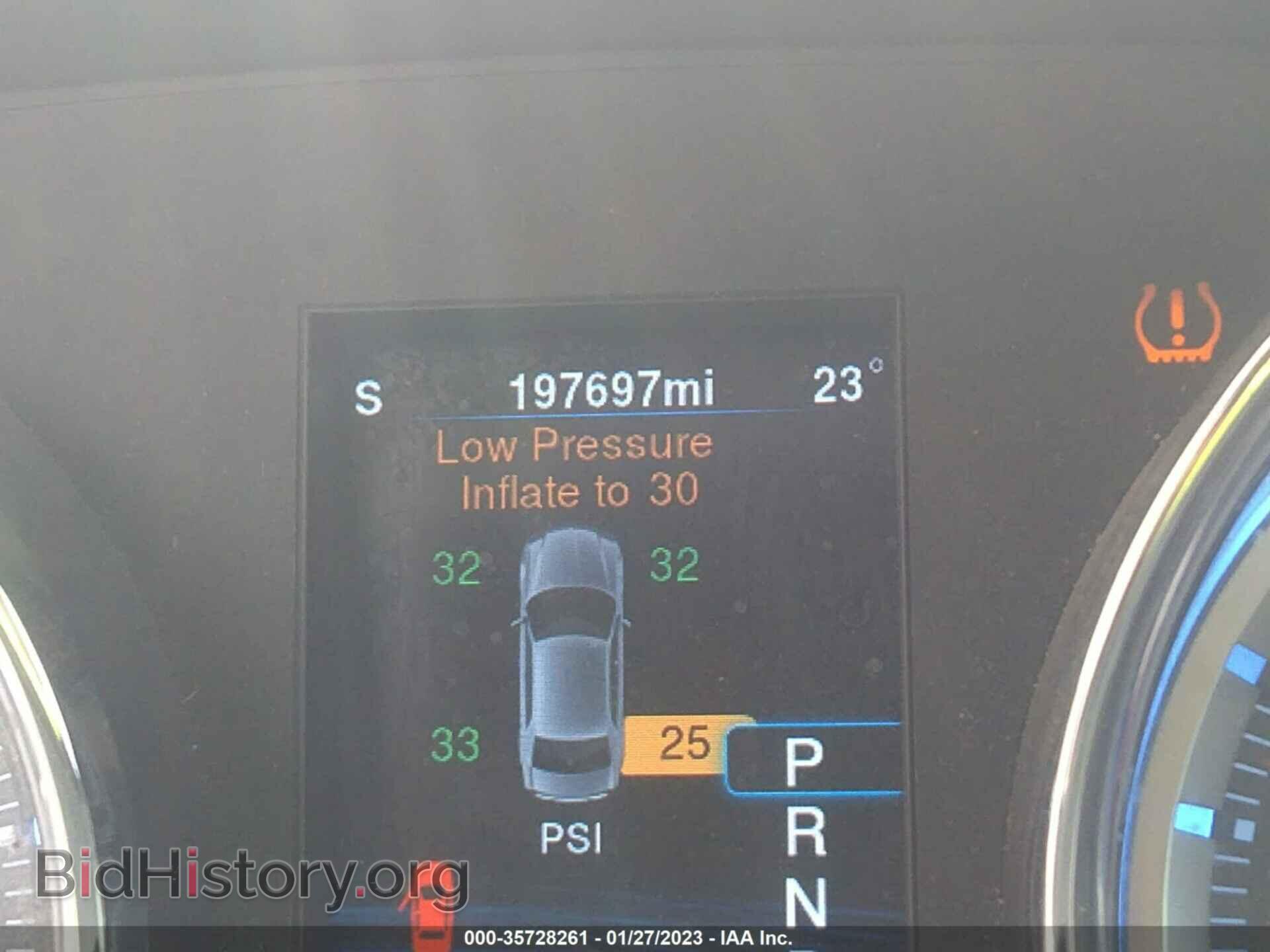 2014 CHRYSLER 300 - VIN: 2C3CCAGG8EH384419 - Фото 7