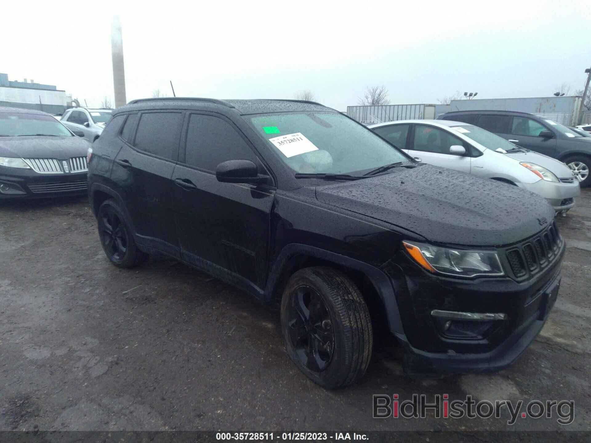 Photo 3C4NJDBB9KT745053 - JEEP COMPASS 2019