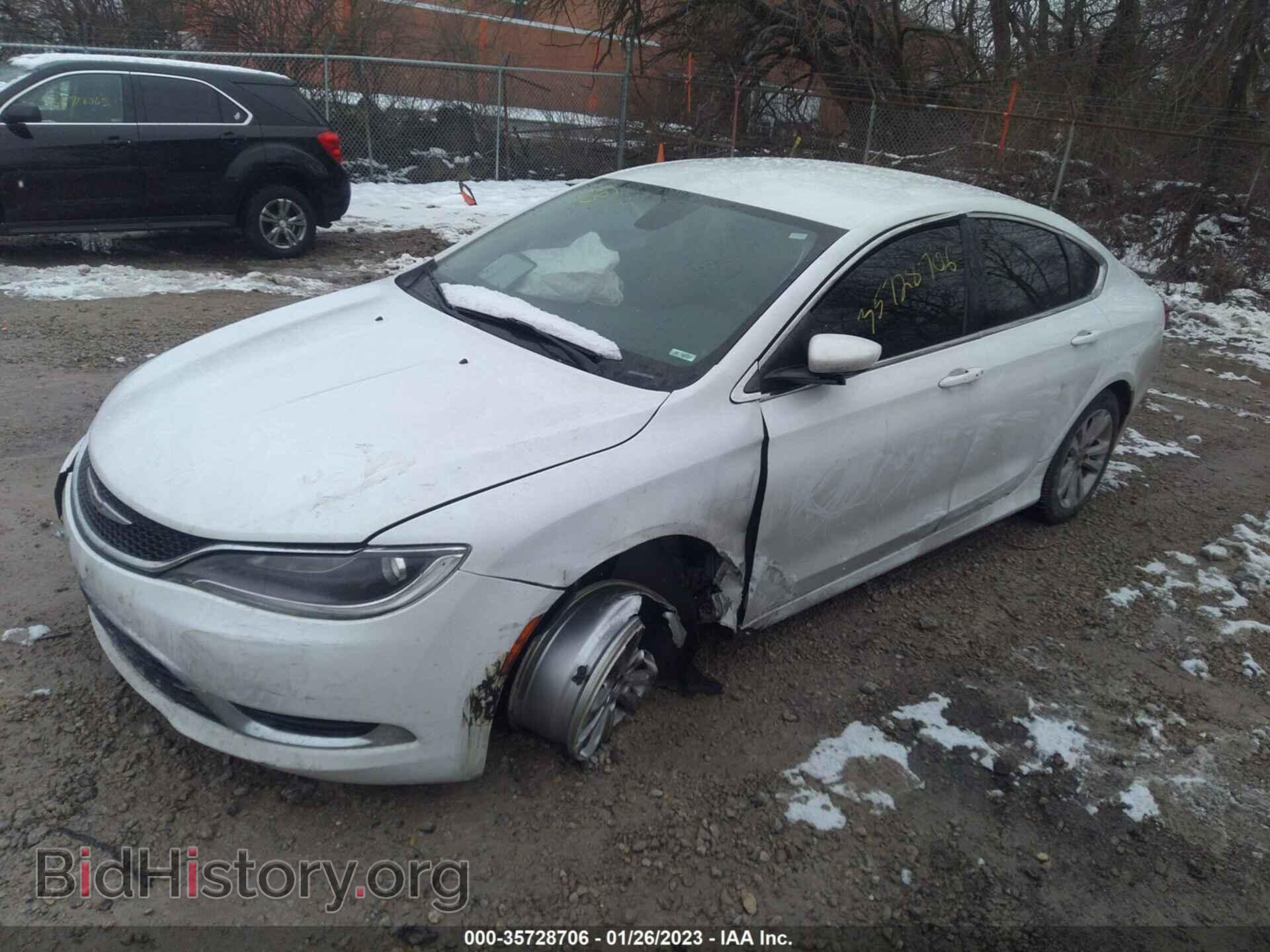 2015 CHRYSLER 200 - VIN: 1C3CCCABXFN586678 - Фото 2