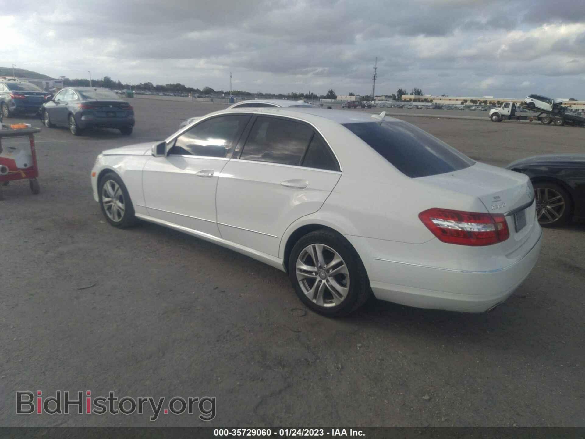 2011 MERCEDES-BENZ E-CLASS - VIN: WDDHF5GB3BA287665 - Фото 3