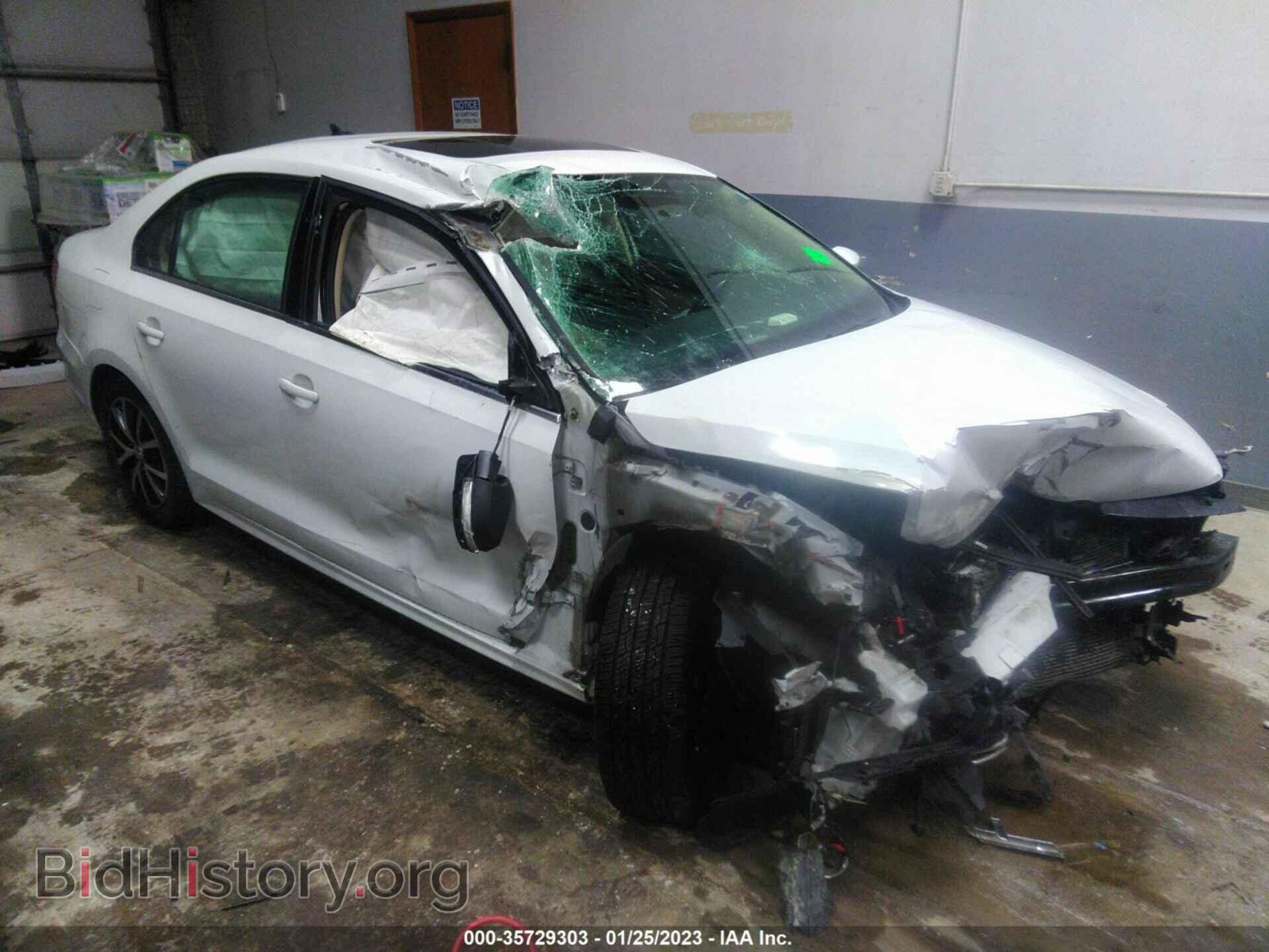 Фотография 3VWDB7AJ2HM218362 - VOLKSWAGEN JETTA 2017