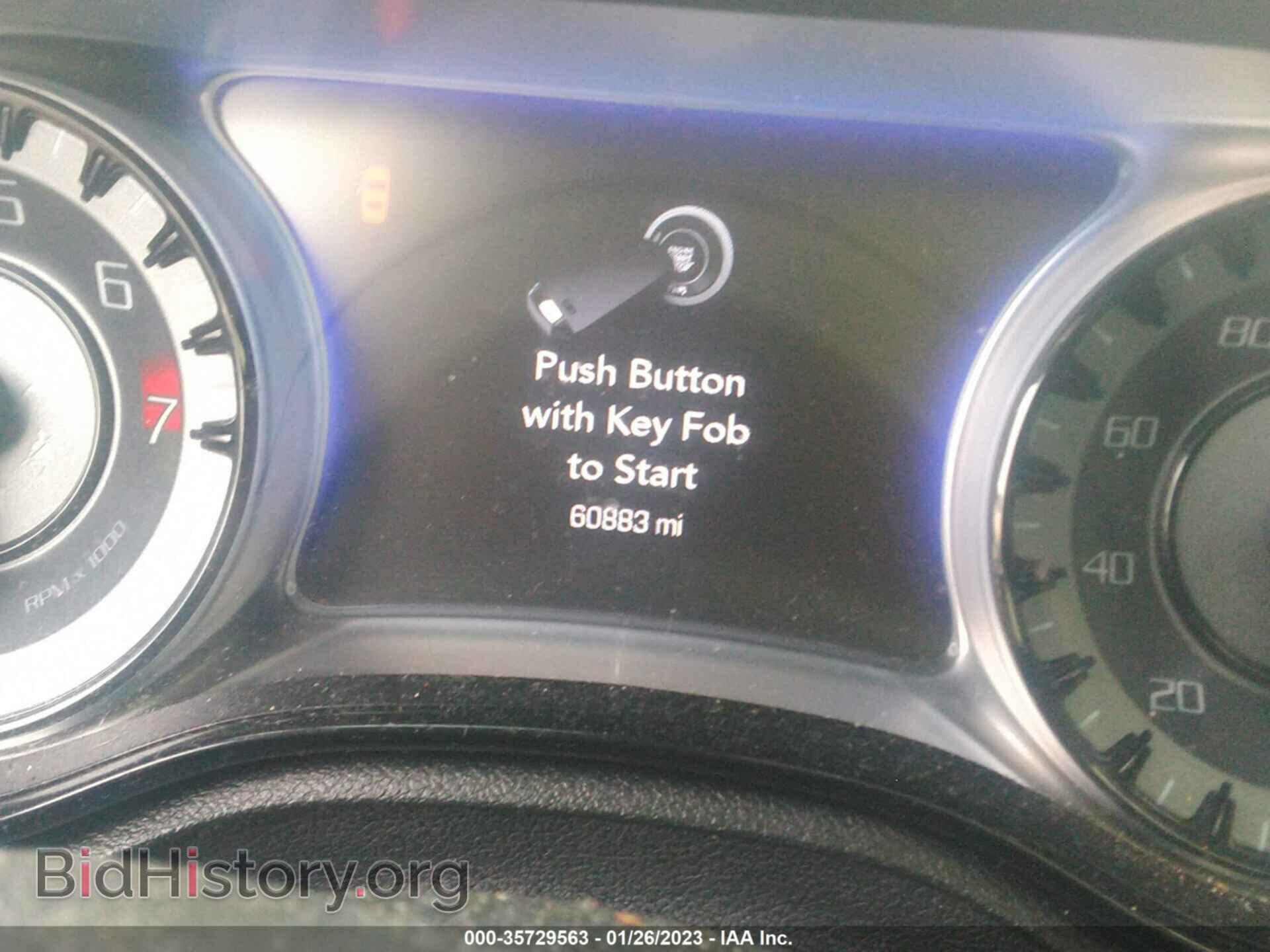 2019 CHRYSLER 300 - VIN: 2C3CCAGG9KH548546 - Фото 7