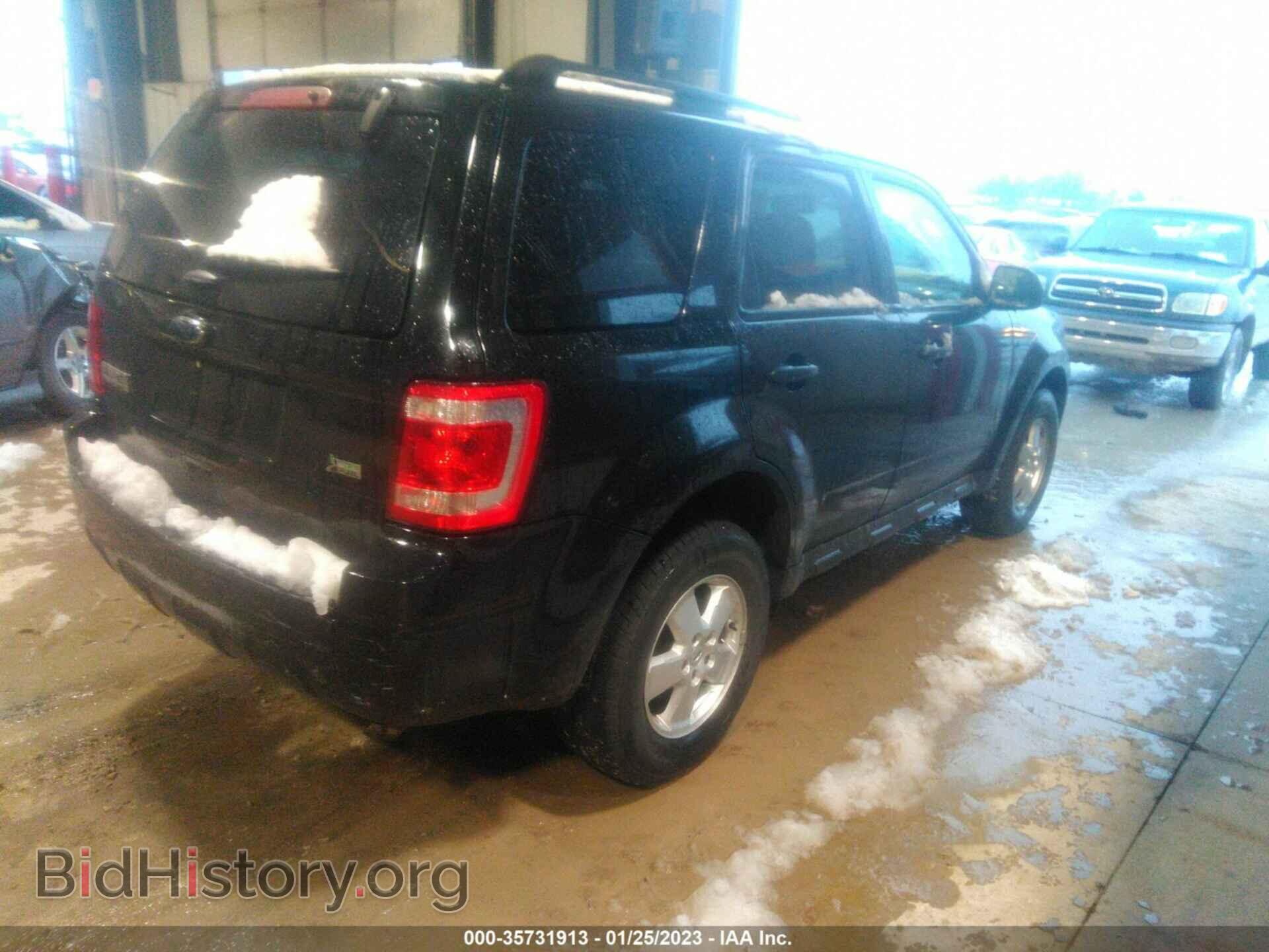 2011 FORD ESCAPE - VIN: 1FMCU9DG4BKB71057 - Фото 4