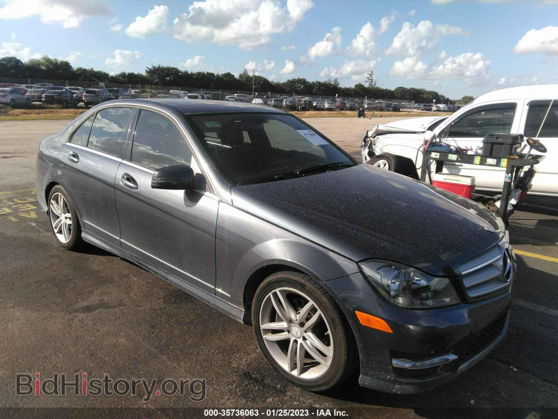 Фотография WDDGF4HBXDA841985 - MERCEDES-BENZ C-CLASS 2013