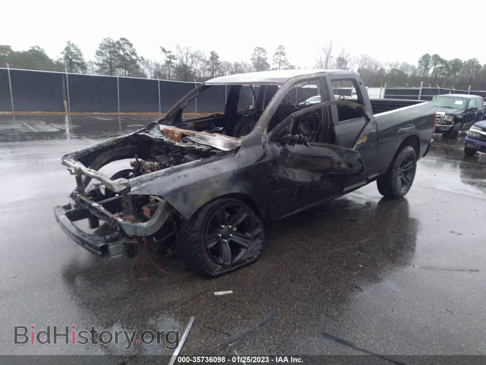 2018 RAM 1500 - VIN: 1C6RR7HTXJS180296 - Photo 2