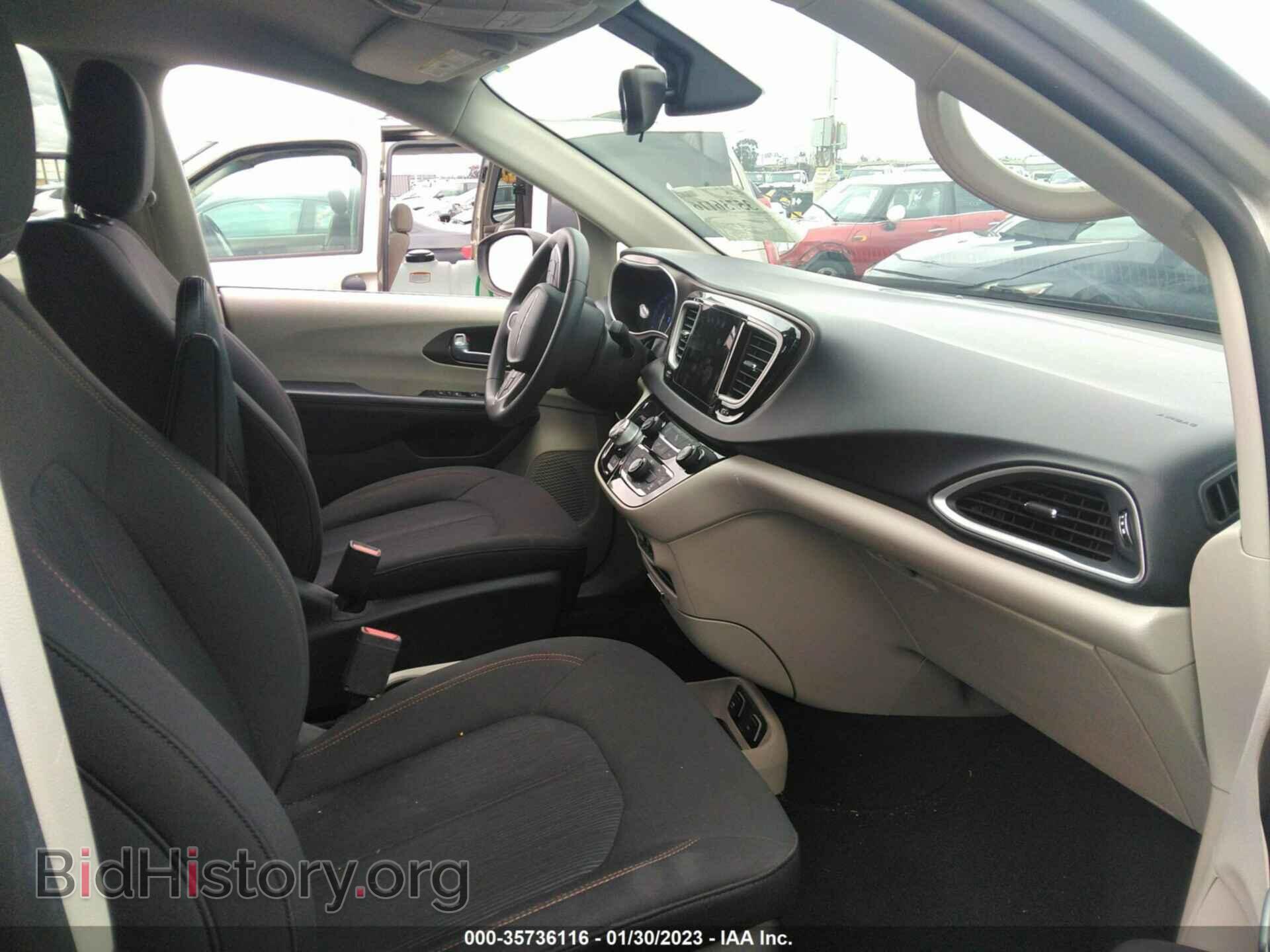 2017 CHRYSLER PACIFICA - VIN: 2C4RC1DG1HR782354 - Photo 5