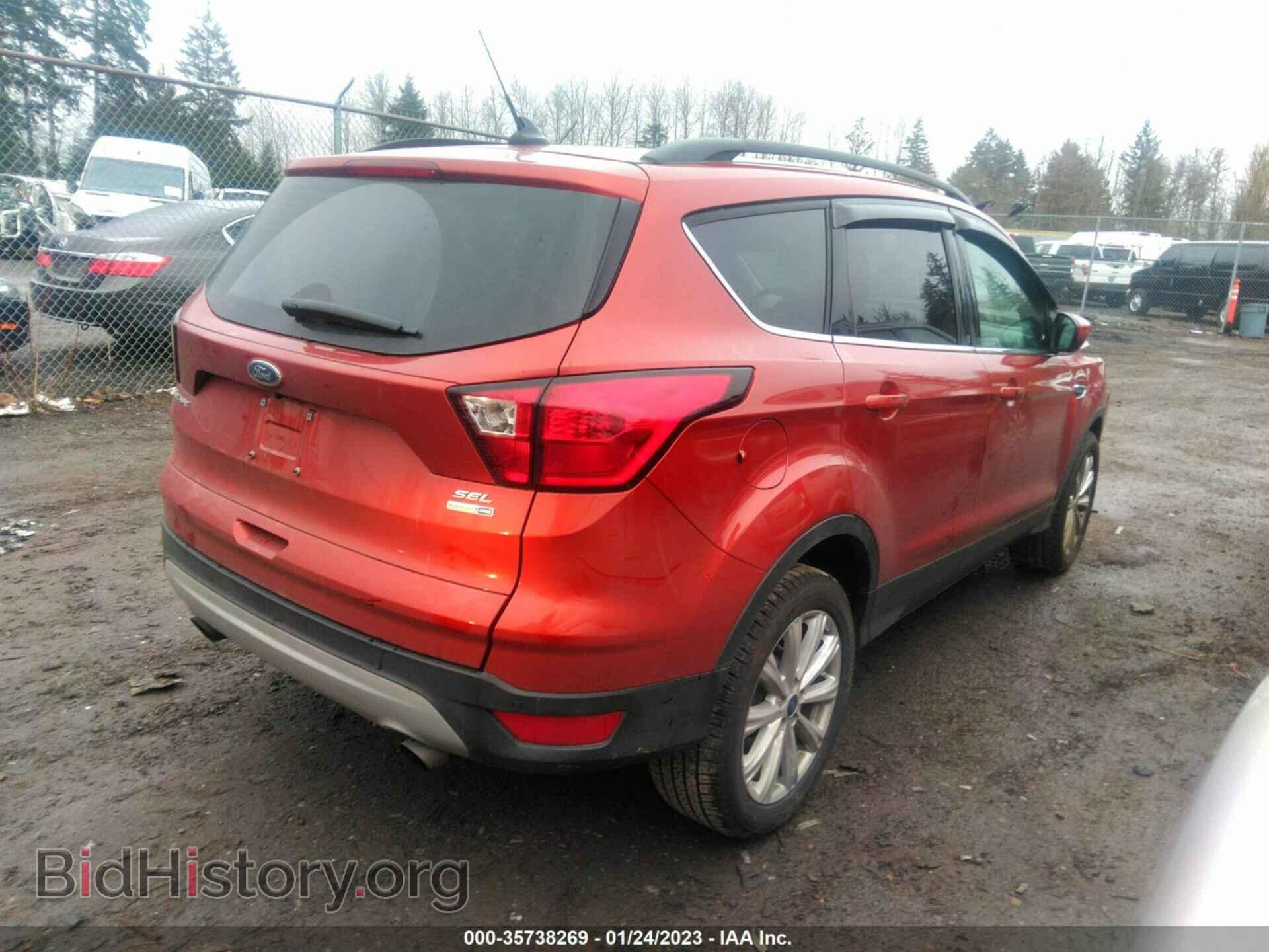 2019 FORD ESCAPE - VIN: 1FMCU9HD2KUB80019 - Фото 4