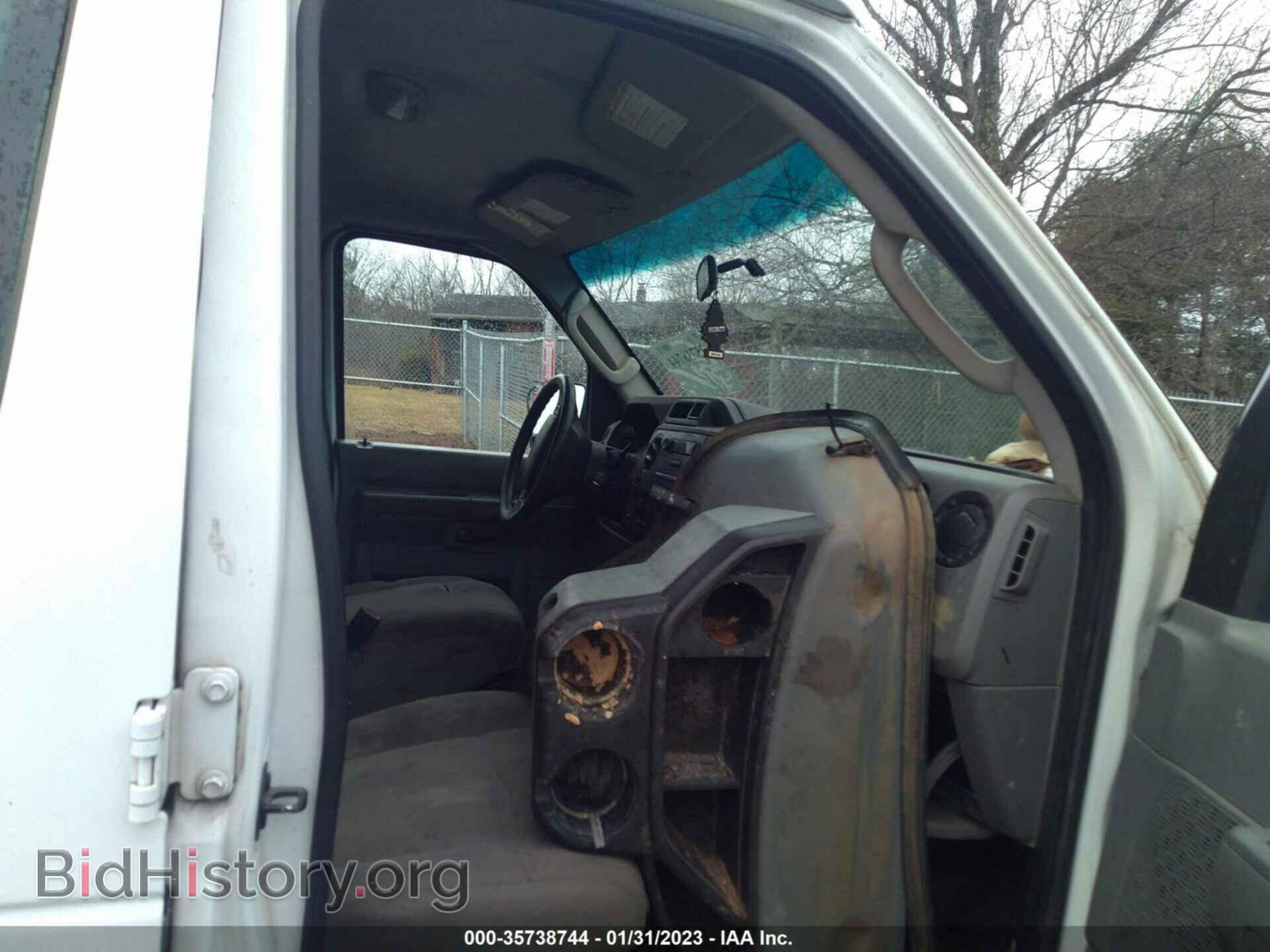 2012 FORD ECONOLINE CARGO VAN - VIN: 1FTNE2EW1CDA83547 - Photo 5