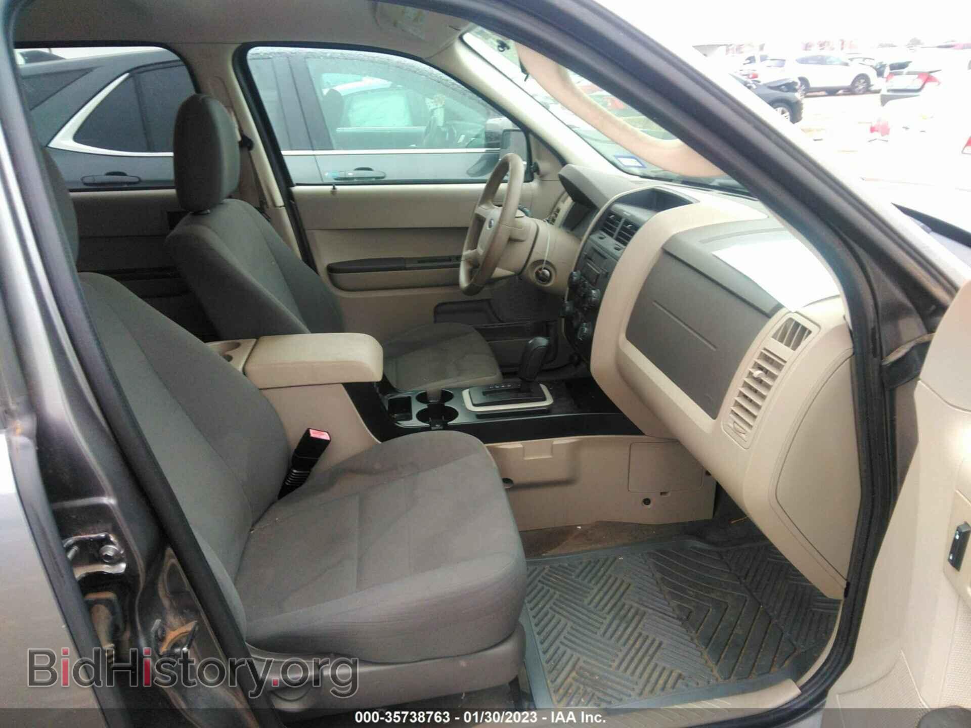 2010 FORD ESCAPE - VIN: 1FMCU0C79AKB18740 - Фото 5