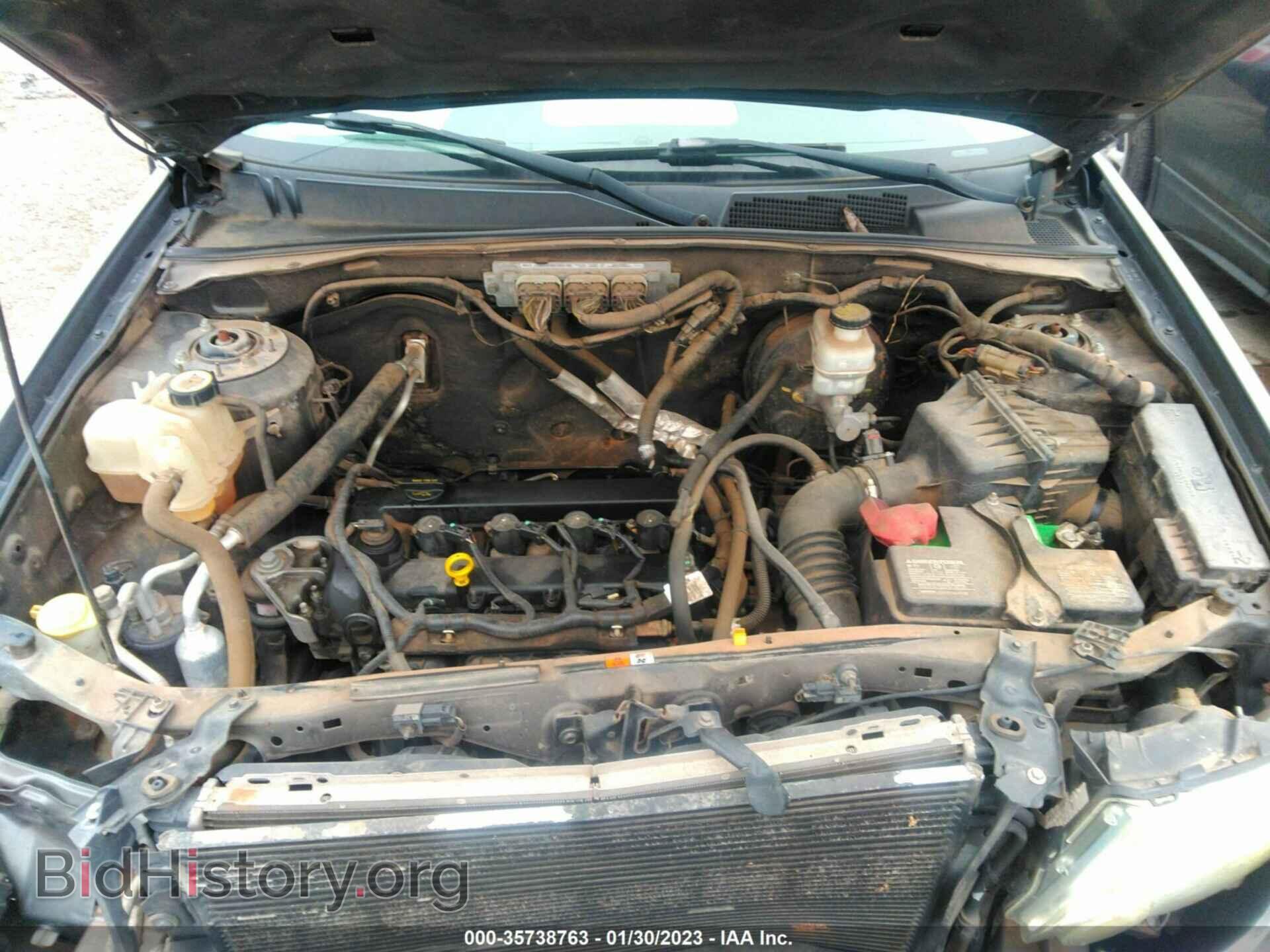 2010 FORD ESCAPE - VIN: 1FMCU0C79AKB18740 - Фото 10