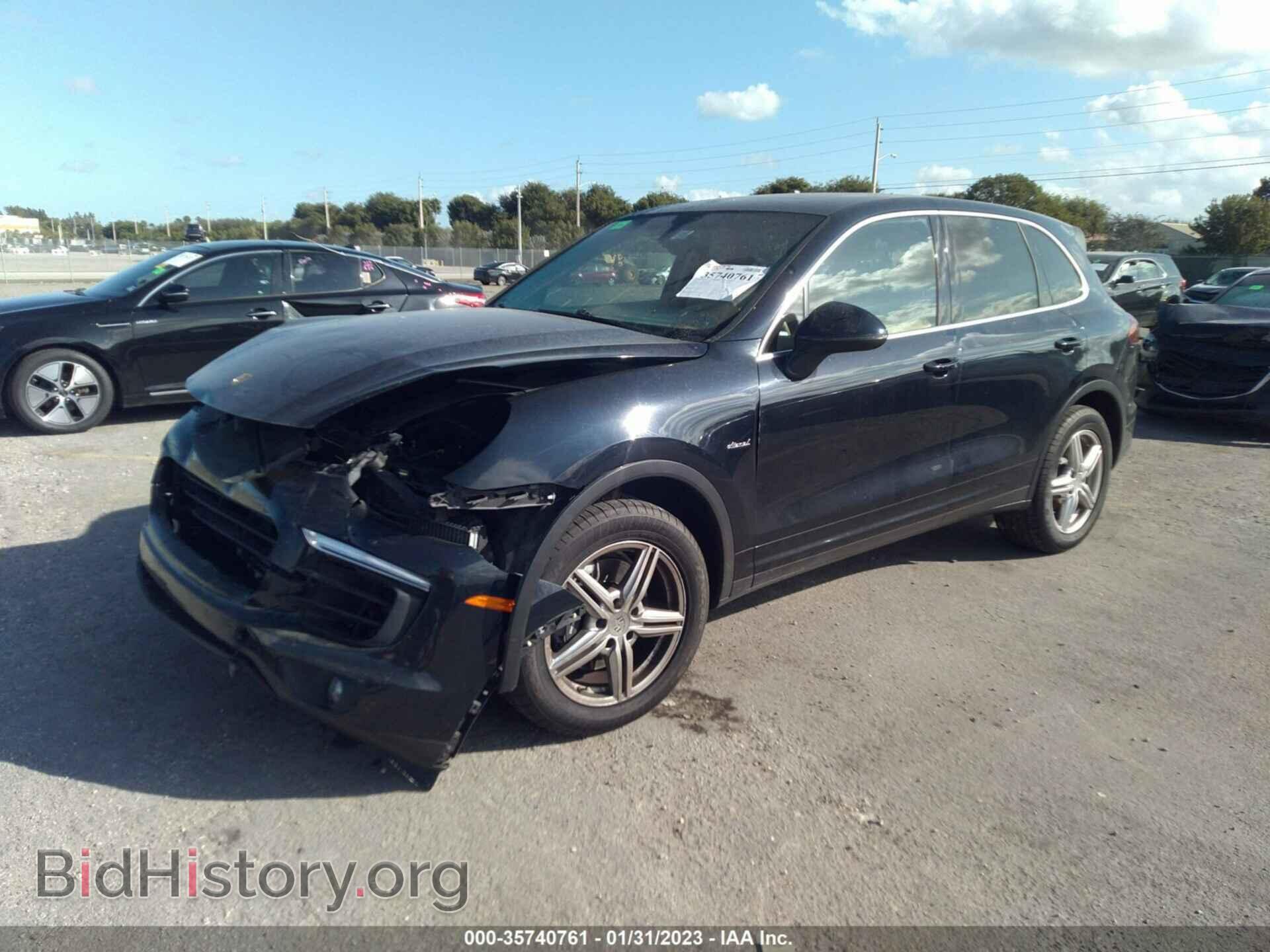 2015 PORSCHE CAYENNE - VIN: WP1AF2A22FLA37930 - Фото 2