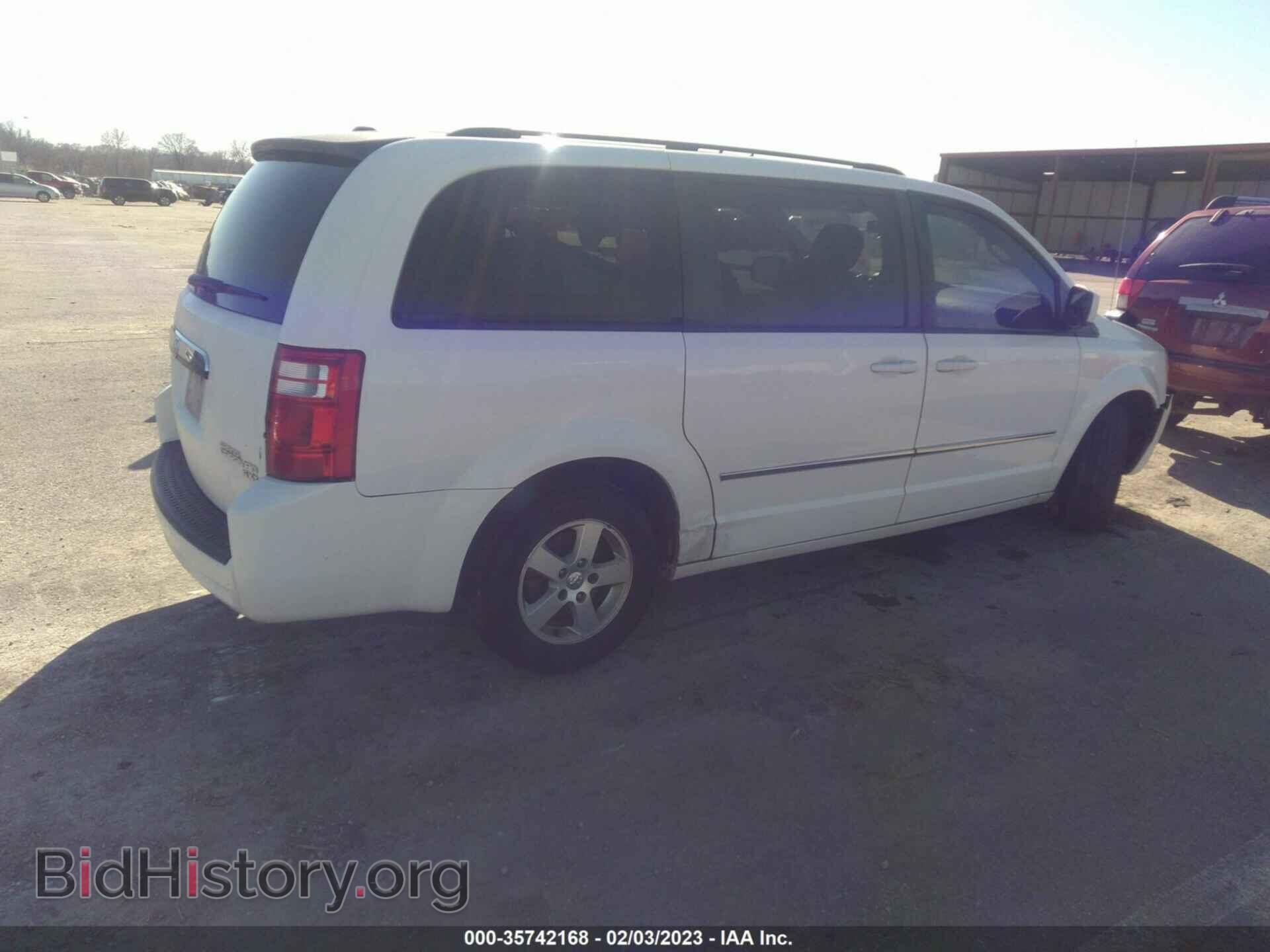 2010 DODGE GRAND CARAVAN - VIN: 2D4RN5D15AR181373 - Фото 4