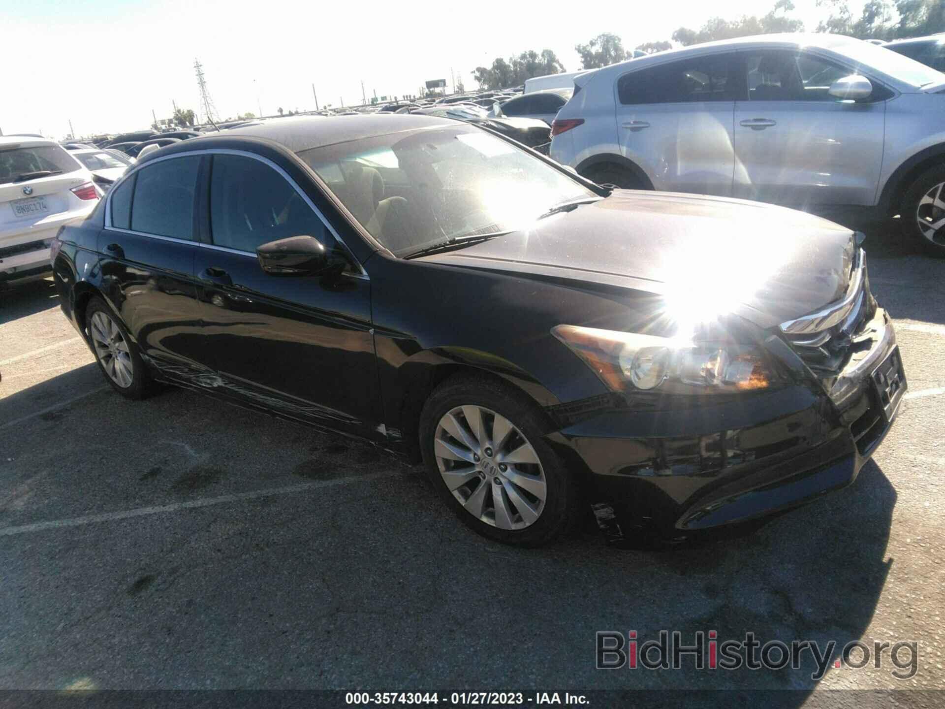 Фотография 1HGCP2F37CA025547 - HONDA ACCORD SDN 2012