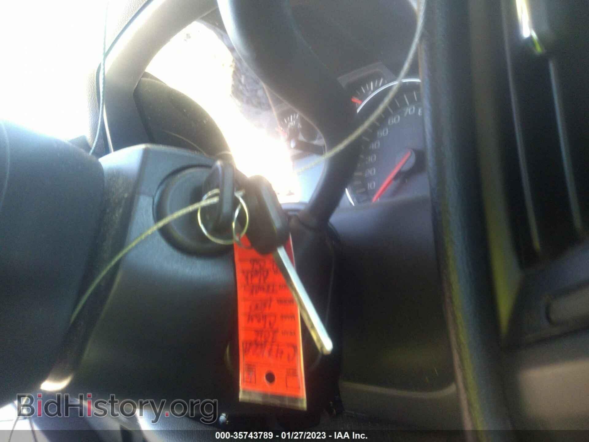2016 CHEVROLET SILVERADO 1500 - VIN: 1GCRCPEHXGZ347329 - Фото 11