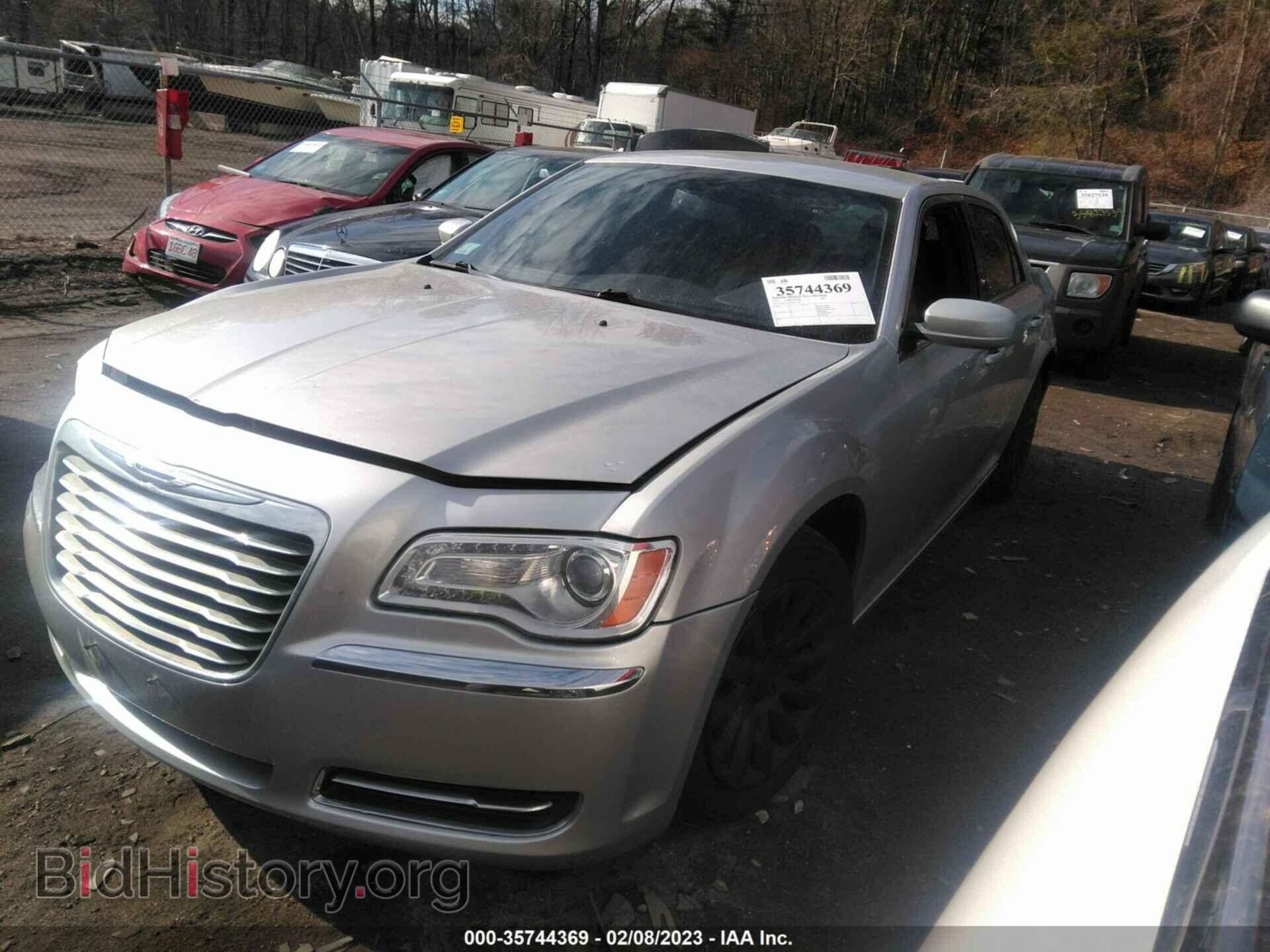 2012 CHRYSLER 300 - VIN: 2C3CCAAG4CH117073 - Фото 2