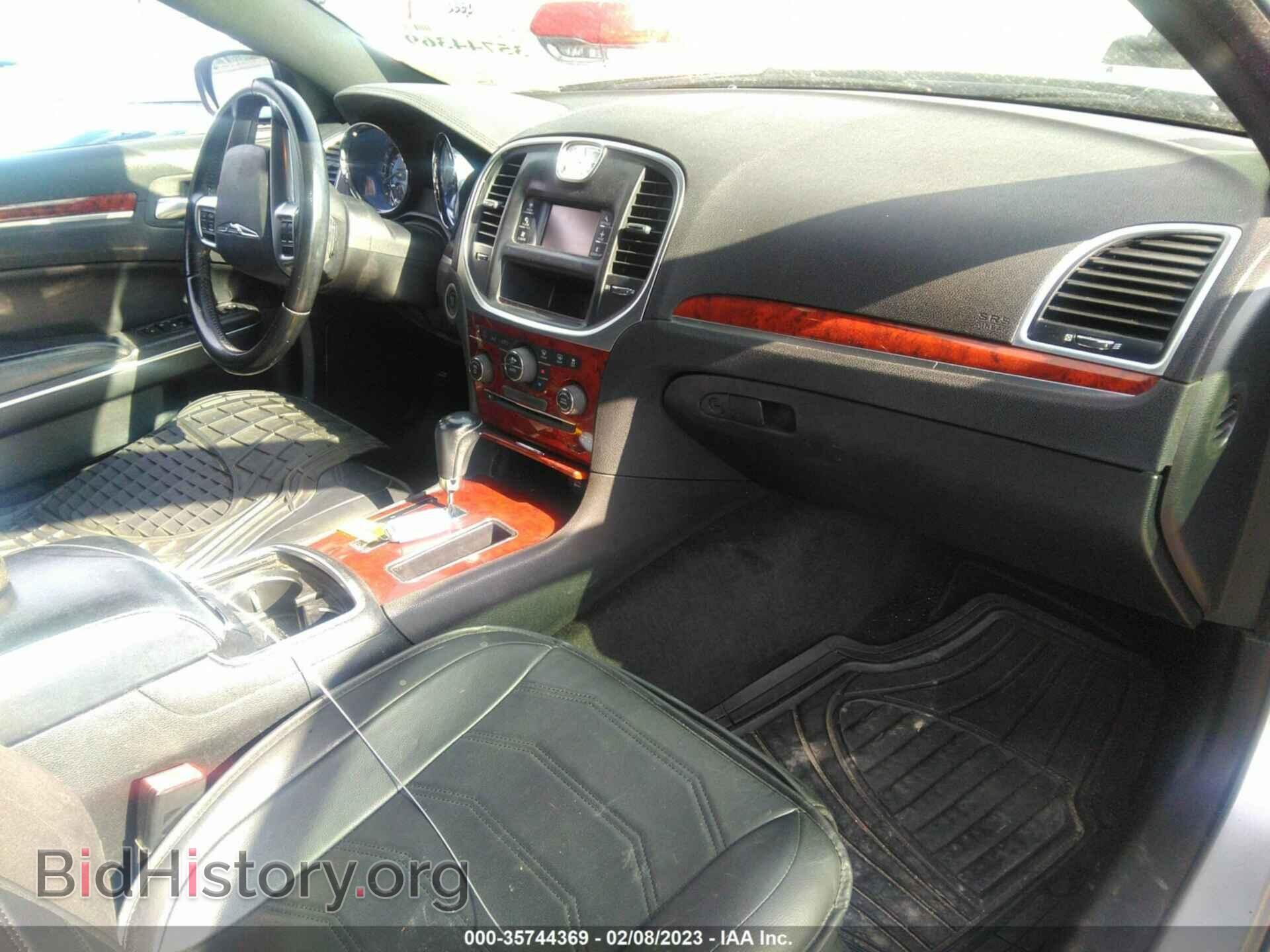 2012 CHRYSLER 300 - VIN: 2C3CCAAG4CH117073 - Фото 5