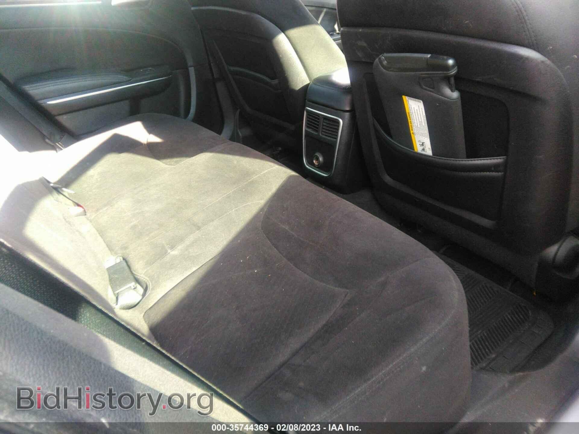 2012 CHRYSLER 300 - VIN: 2C3CCAAG4CH117073 - Фото 8