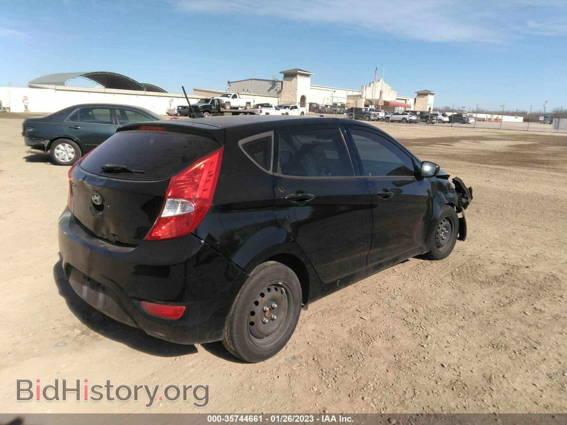 2016 HYUNDAI ACCENT - VIN: KMHCT5AE5GU265569 - Фото 4