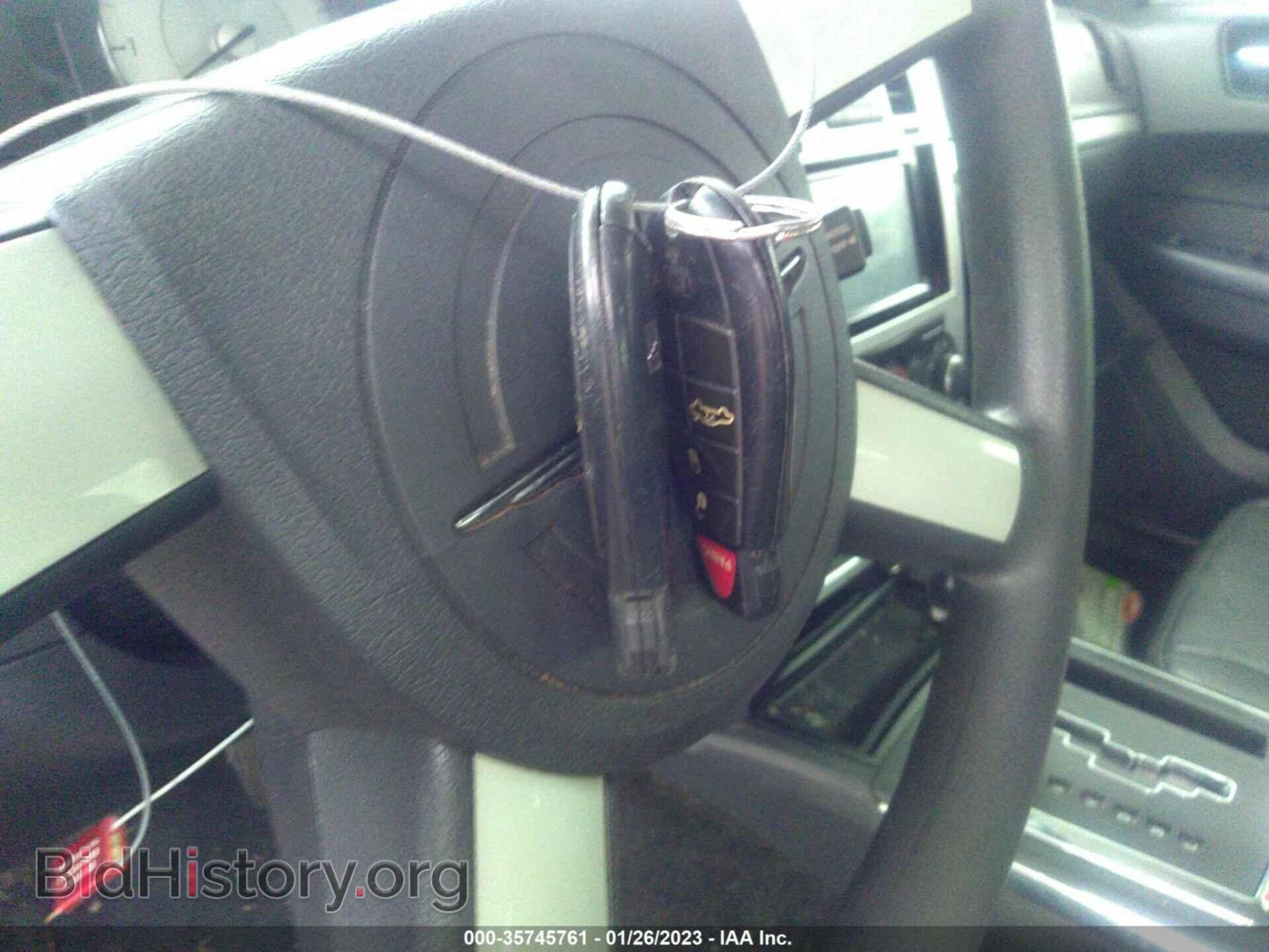 2010 CHRYSLER 300 - VIN: 2C3CA4CD8AH135535 - Фото 11