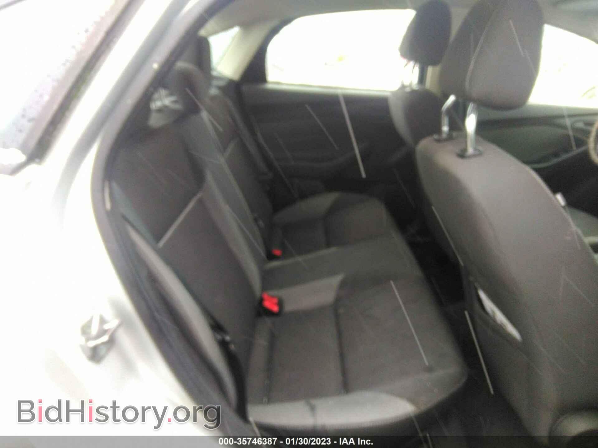 2012 FORD FOCUS - VIN: 1FAHP3F23CL104595 - Photo 8