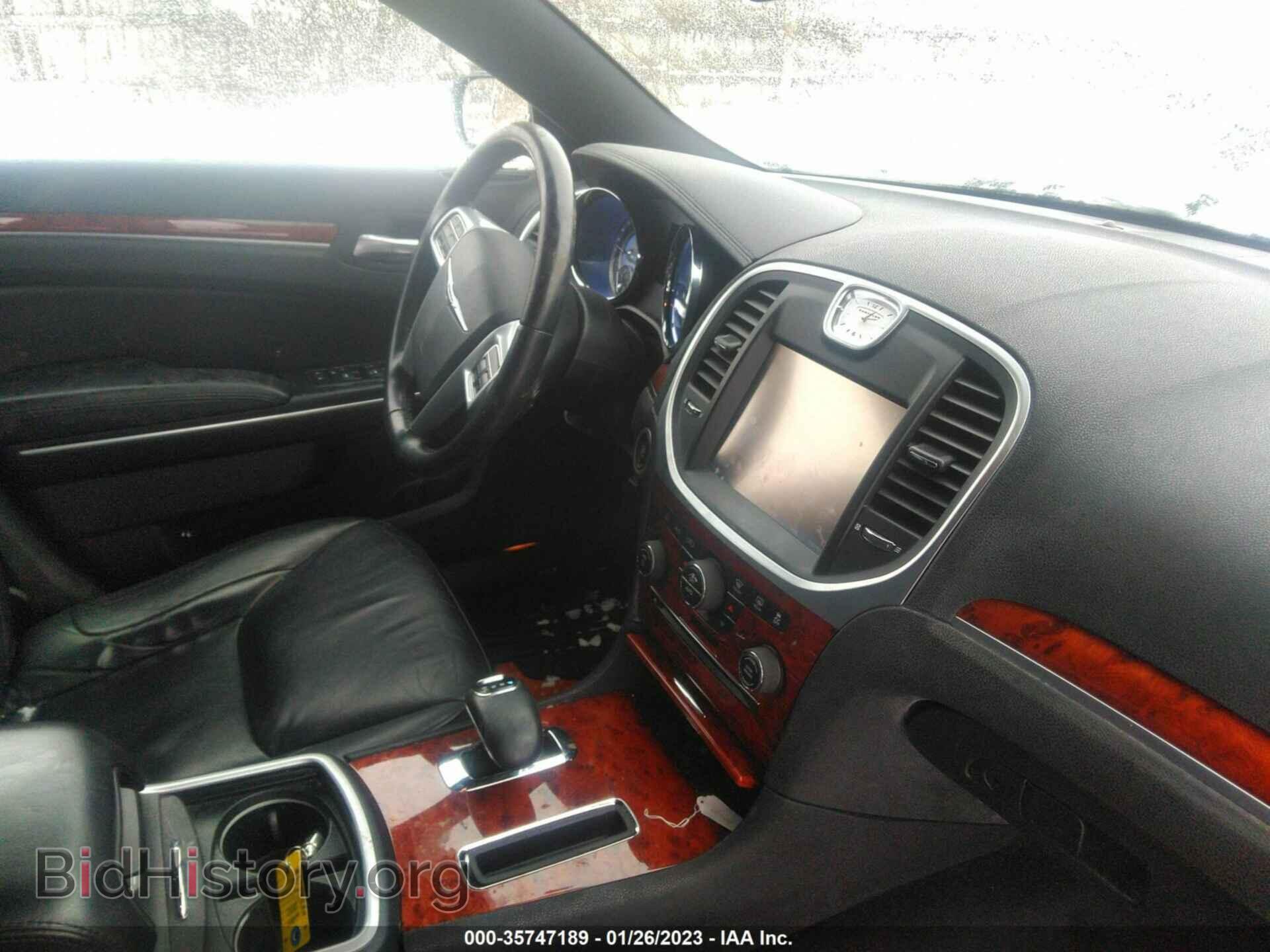 2014 CHRYSLER 300 - VIN: 2C3CCAAG3EH128004 - Фото 5