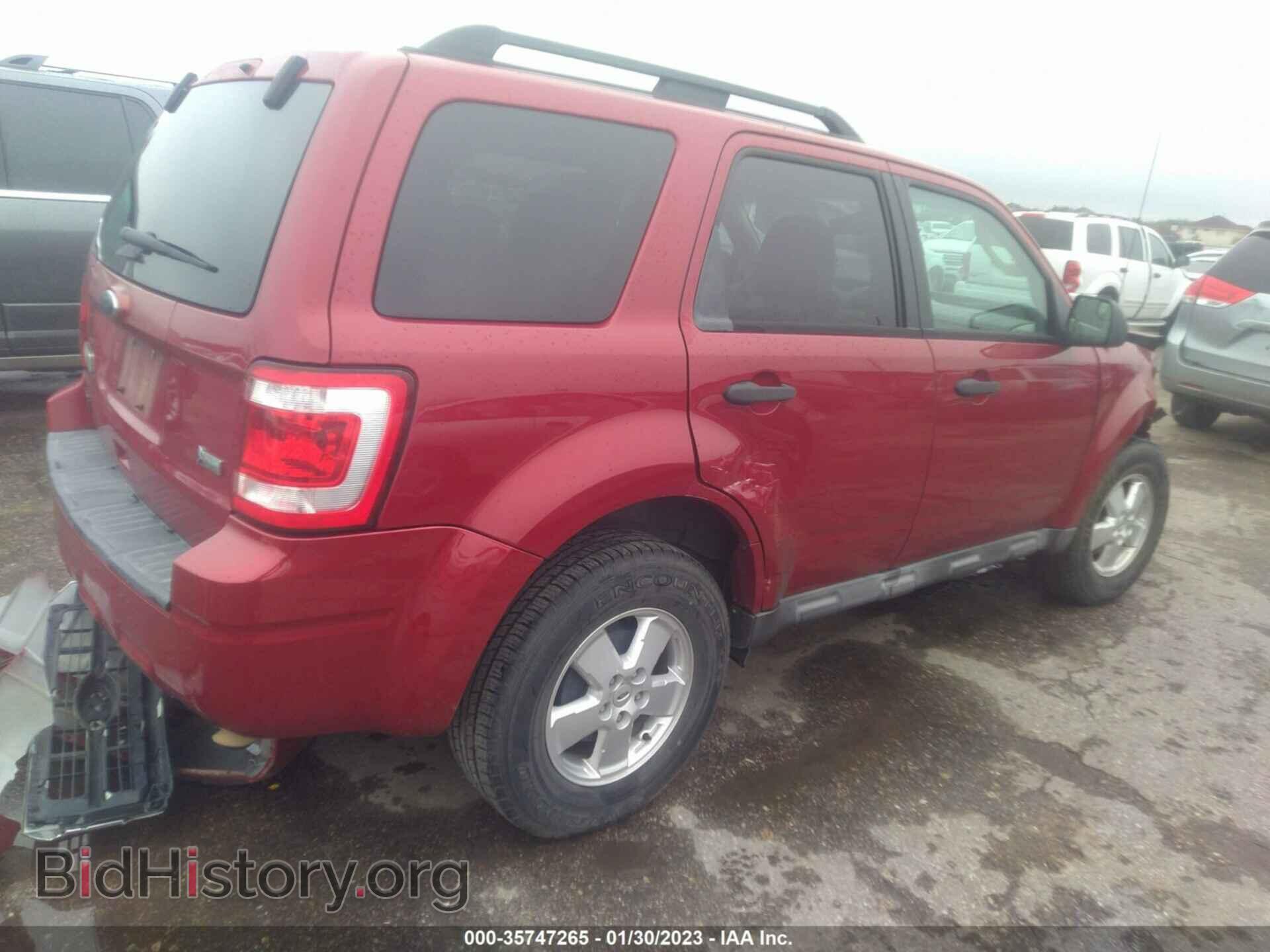 2011 FORD ESCAPE - VIN: 1FMCU0DG6BKC29648 - Фото 4