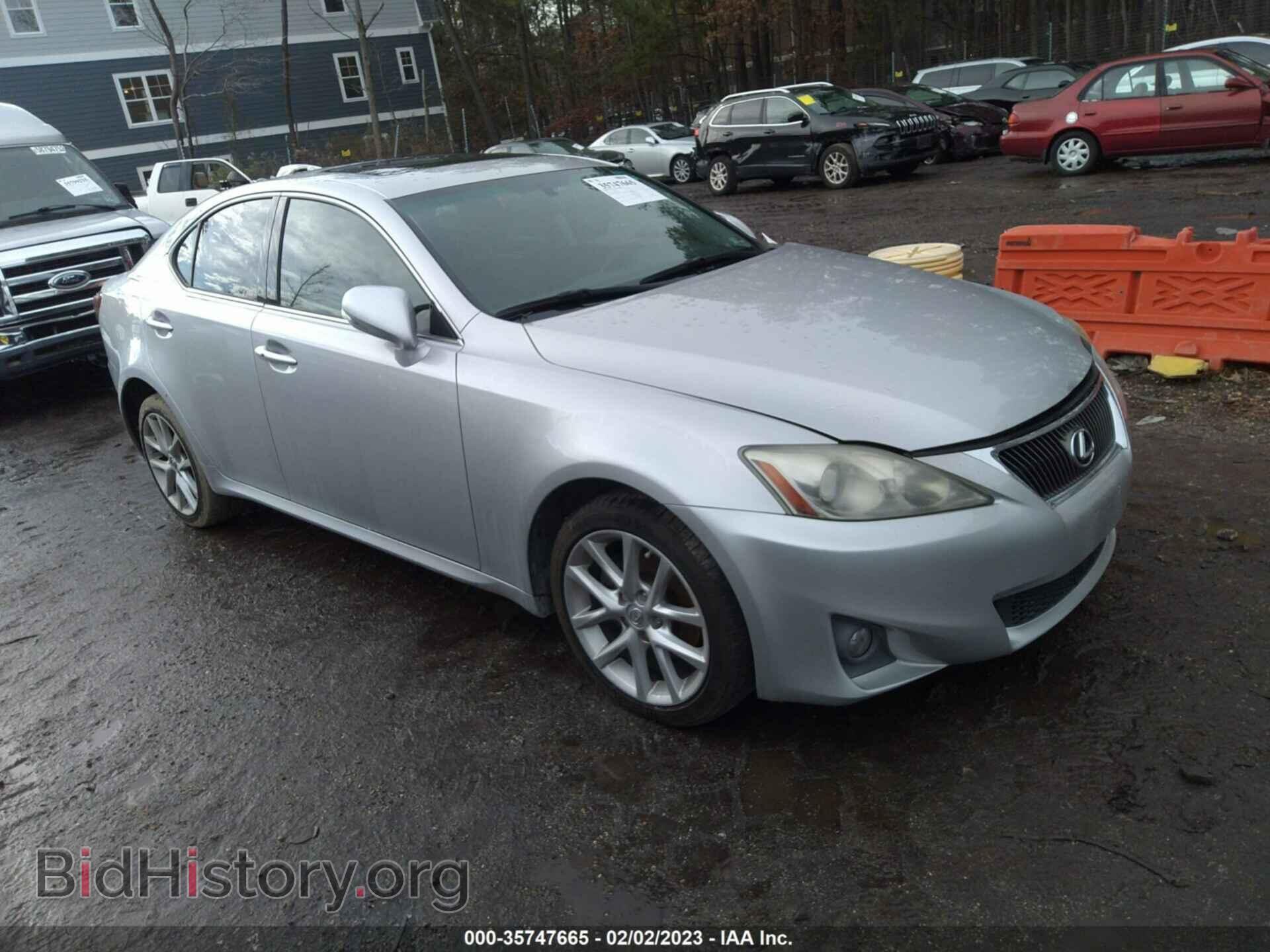 Photo JTHCF5C26B2035301 - LEXUS IS 250 2011