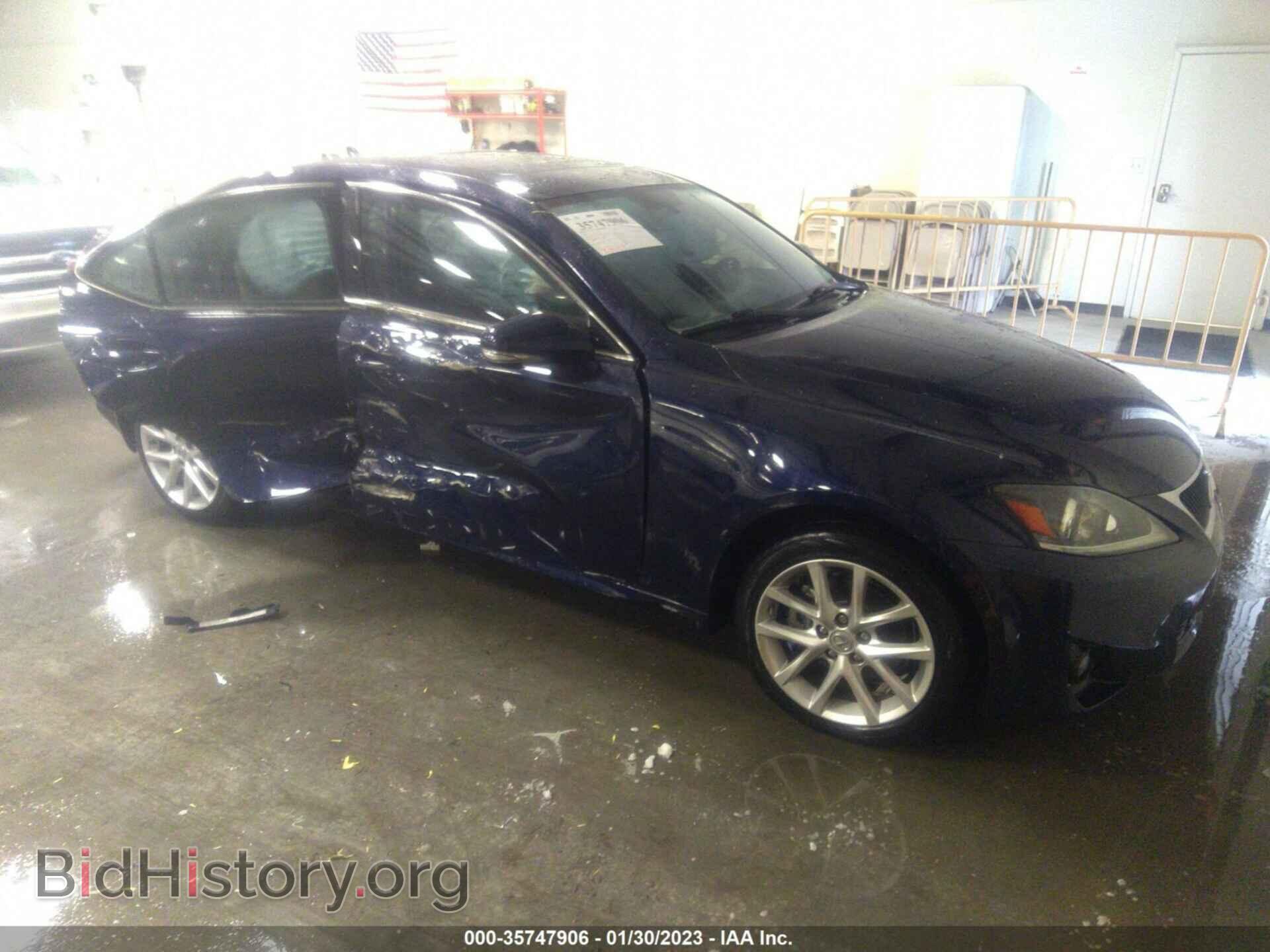 Фотография JTHCF5C25C5056494 - LEXUS IS 250 2012