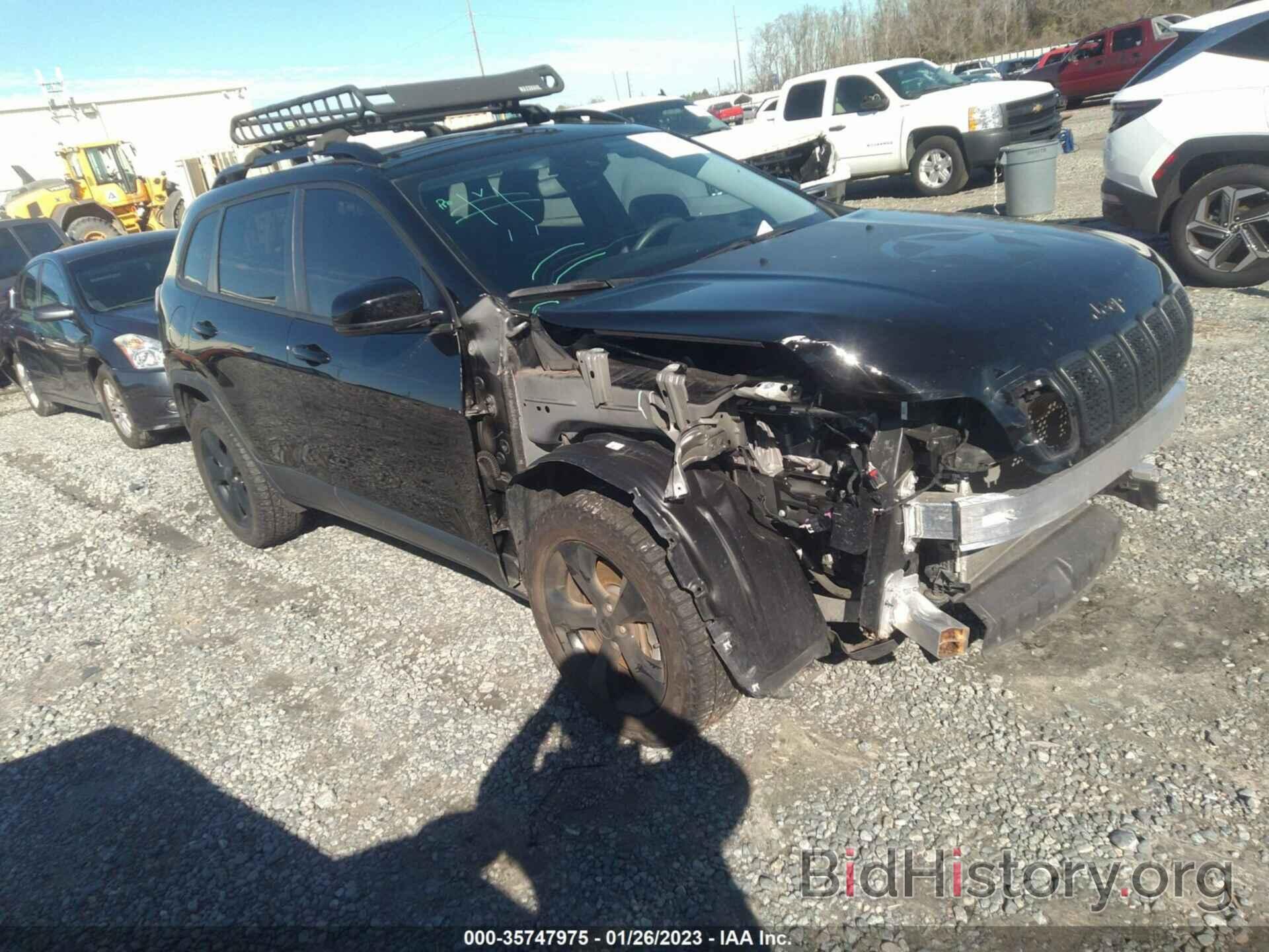 Photo 1C4PJMCB8MD212398 - JEEP CHEROKEE 2021