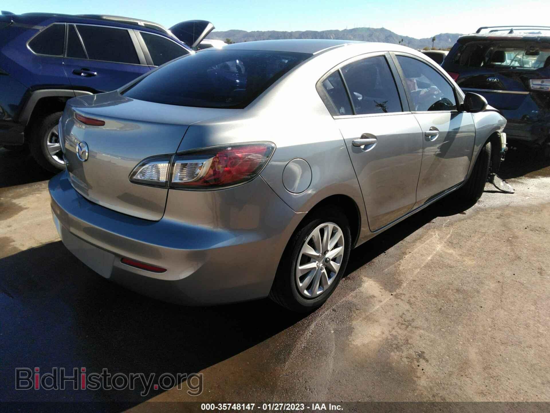 2012 MAZDA MAZDA3 - VIN: JM1BL1UF7C1527830 - Фото 4