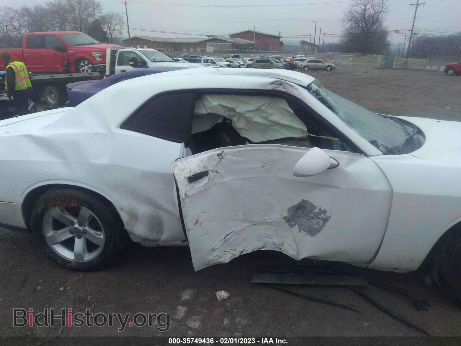 2014 DODGE CHALLENGER - VIN: 2C3CDYAG2EH251444 - Фото 6