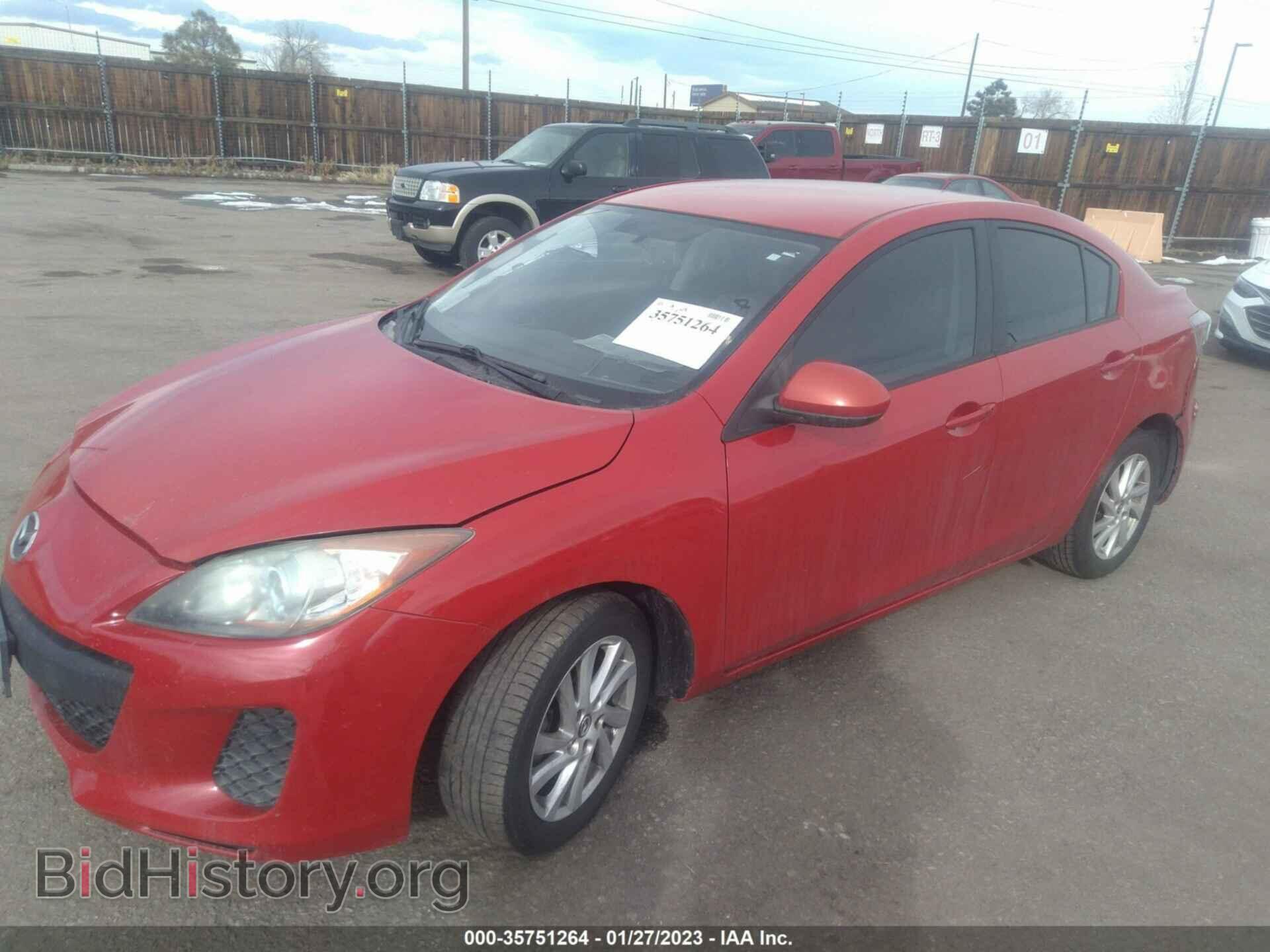 2013 MAZDA MAZDA3 - VIN: JM1BL1VP8D1797979 - Фото 2